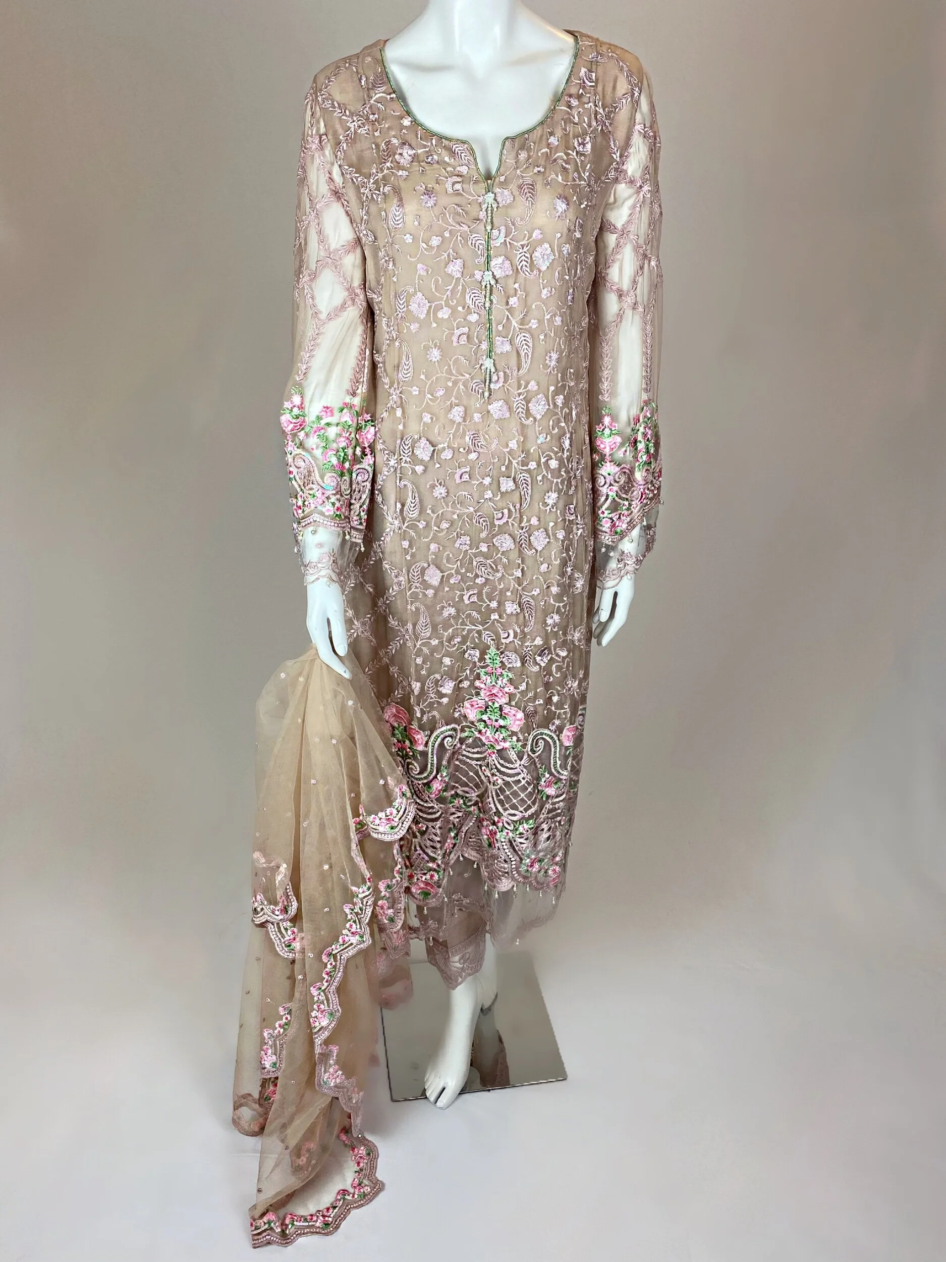 161B9F8F-111A-4D05-8EAA-8B9B9B17FCF8