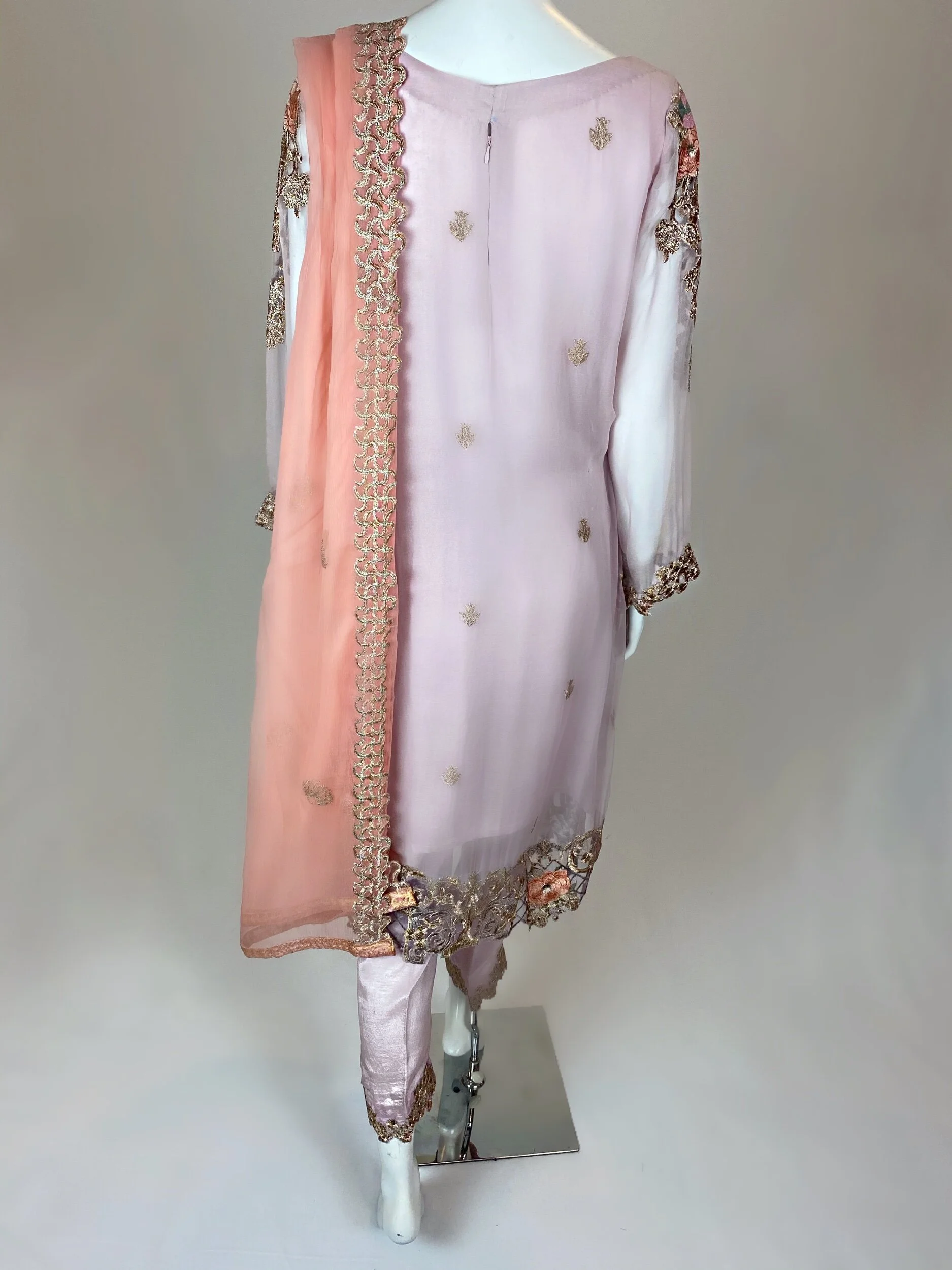 EB4E7425-6104-45FE-B2FB-6D61C1454D8F