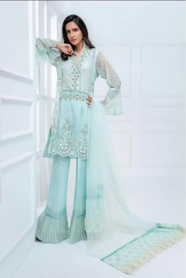 813007C4-AD30-49E0-8365-5868CC6BFED9