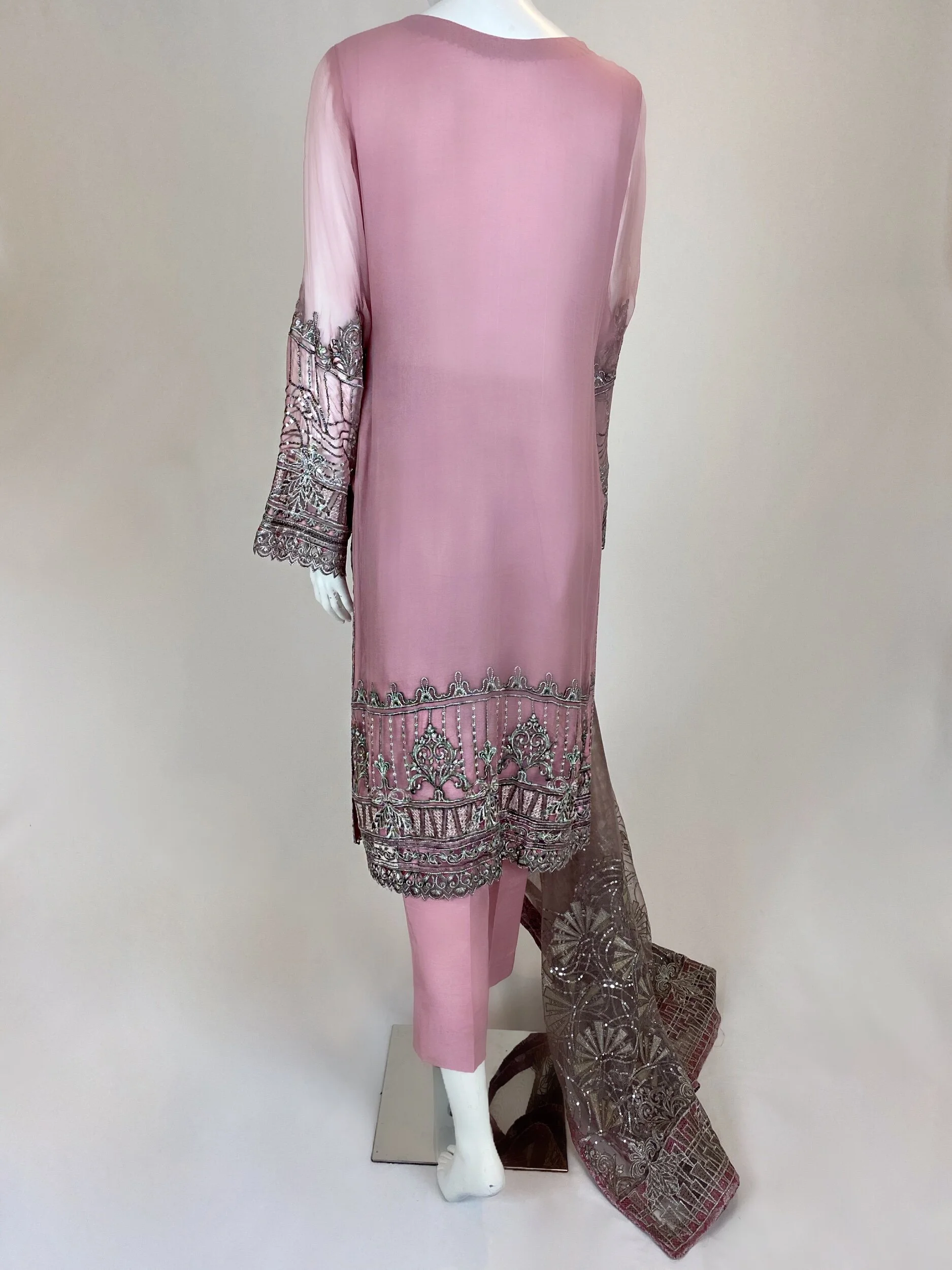 B662ABF5-FF3D-43A3-AAA0-AF691C75D9C9