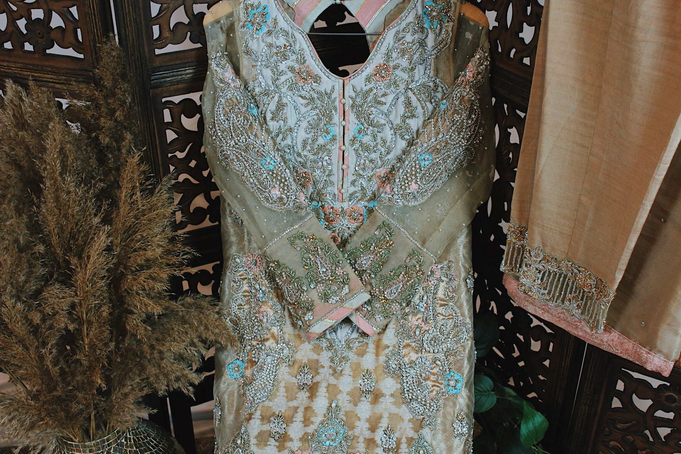 61725100-194A-4B72-914F-5D8AF5C89288