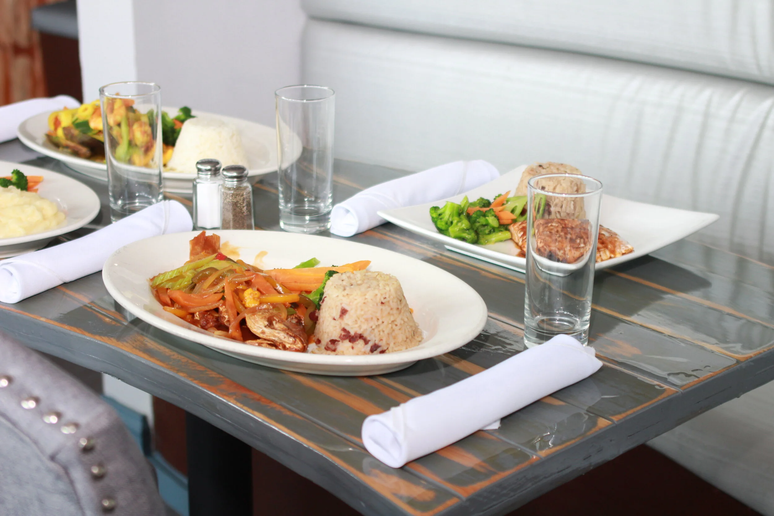 Stew Red Snapper_Salmon_Curry Shrimp 2.JPG