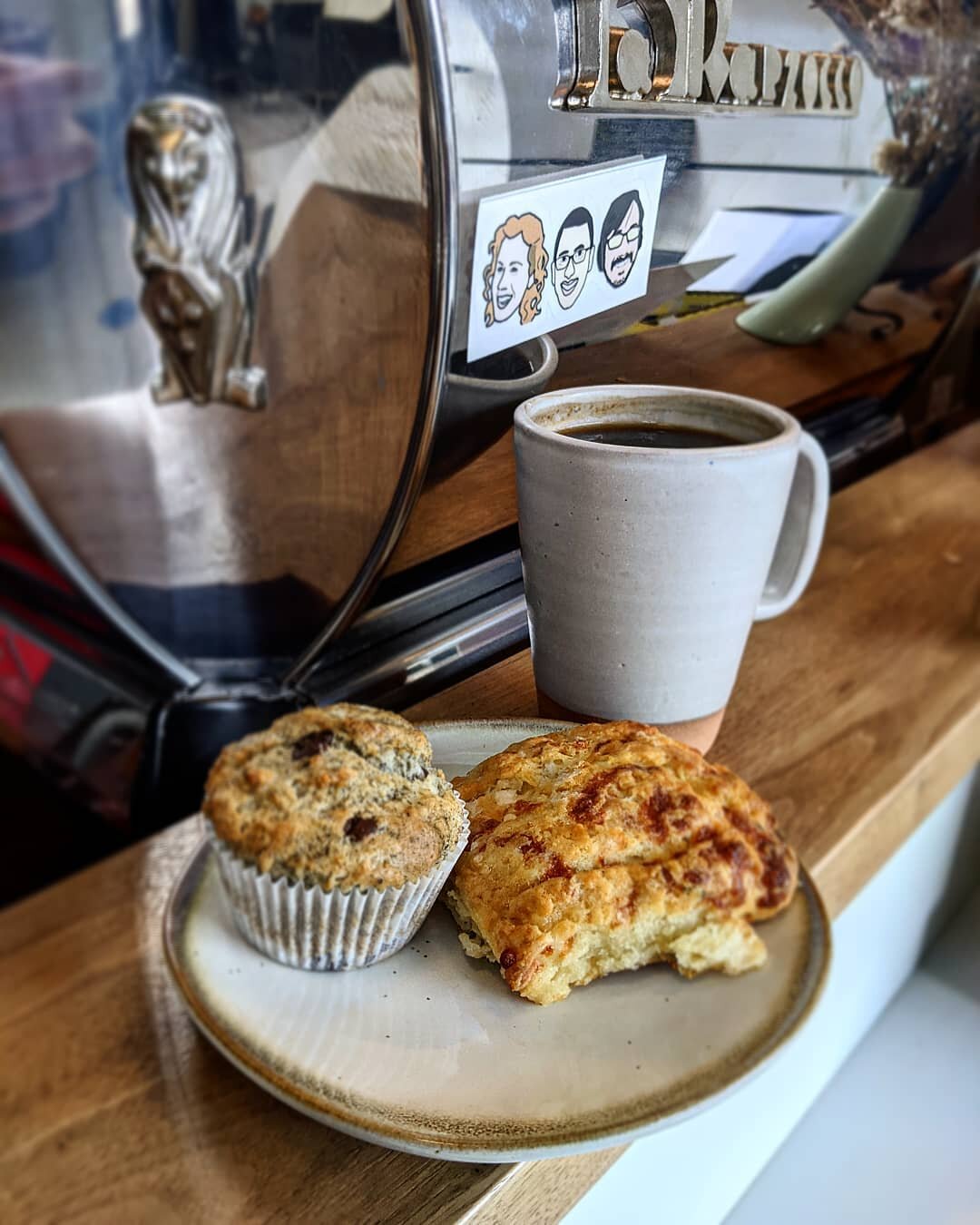 Come in and try the new pastries from @milkandhoneymi!
.
New Asiago &amp; Herb Scones 🧀🌿
Black Sesame &amp; Chocolate Chip Muffins. 🍫🧁
.
.
.
If anyone feels inclined to make a muffin emoji, please send it our way. 🙏🏻
#cafe #cahoots #scones #muf