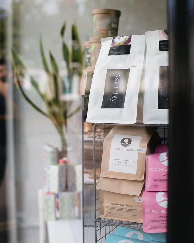 The whole bean retail is pretty hearty right now! With @assemblyroast &amp; @roundhillroastery absolutely smashing the roasts, as per 💁🏽&zwj;♂️