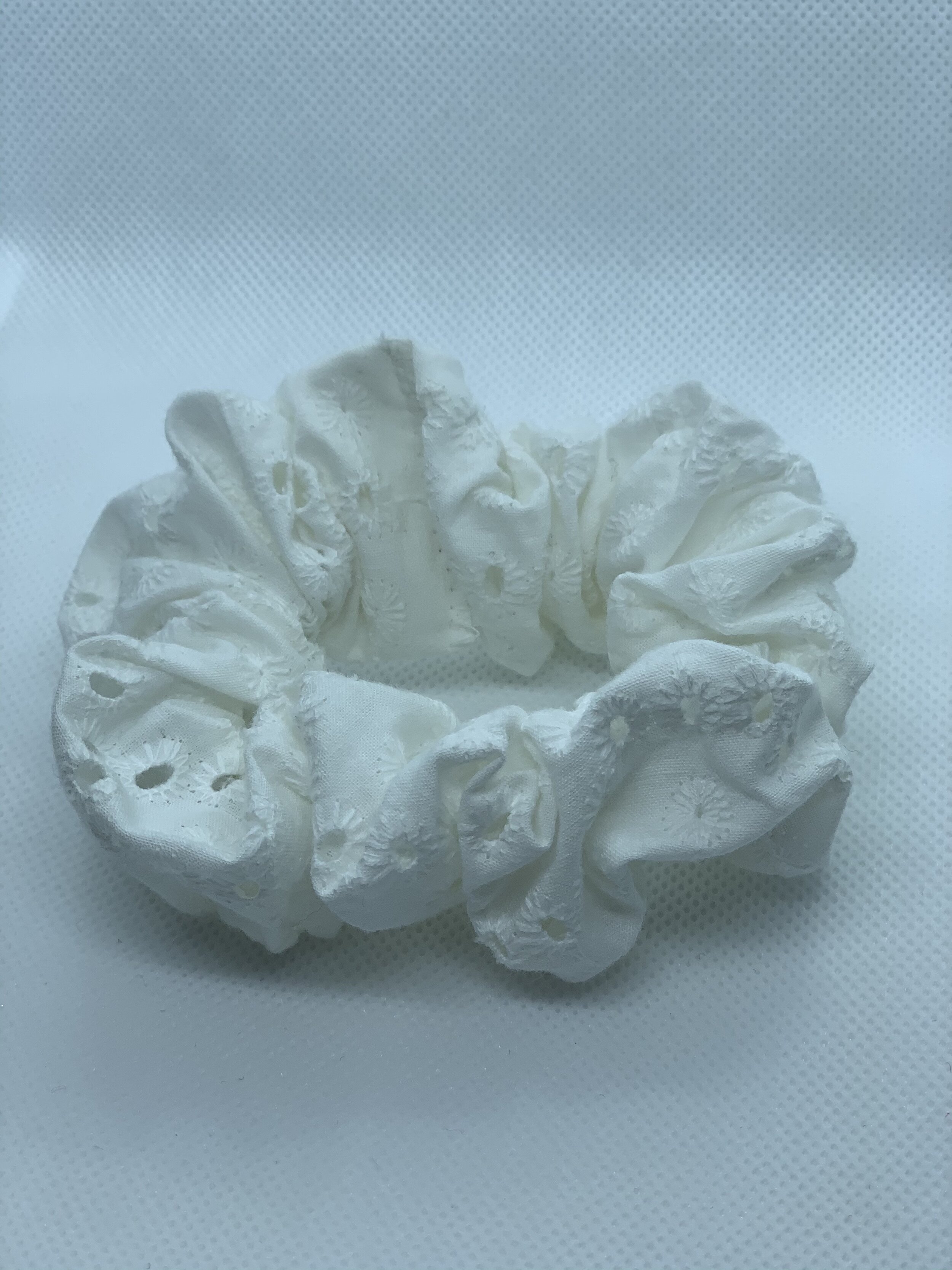 Dressed in White Scrunchie 