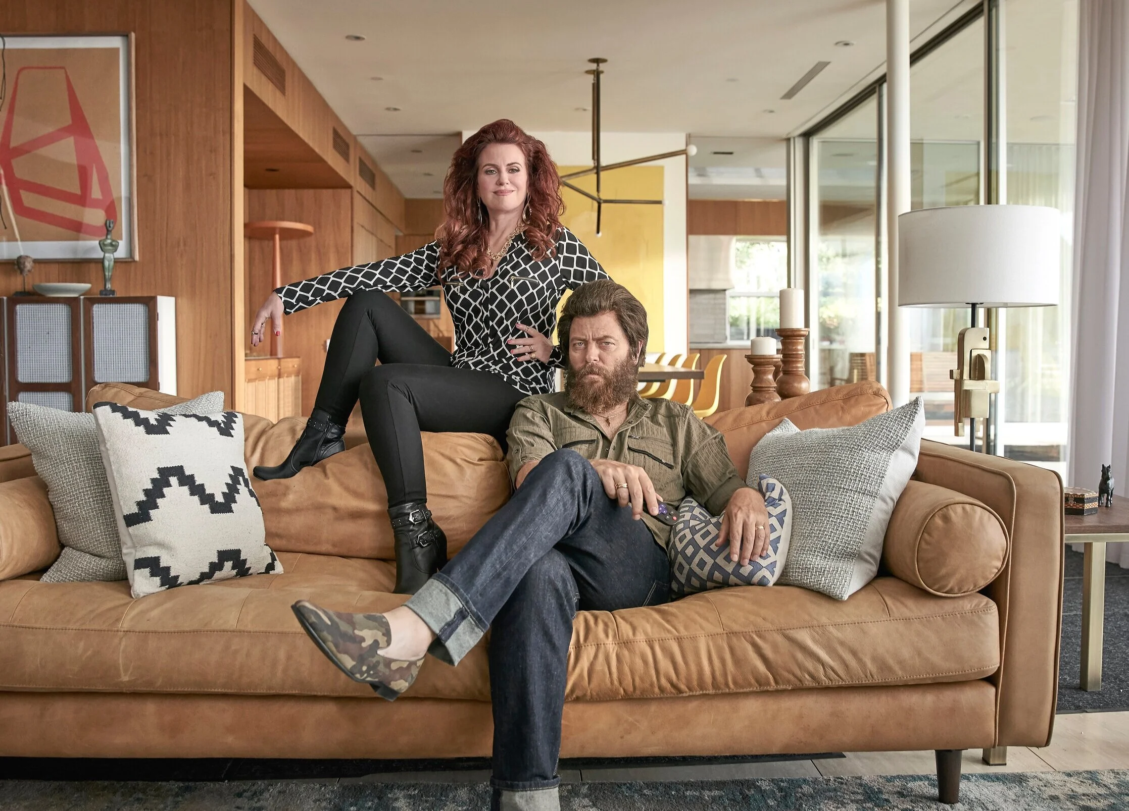  Nick Offerman and Megan Mullally offer their talents to spread the benefits and fun of Slingin’. 