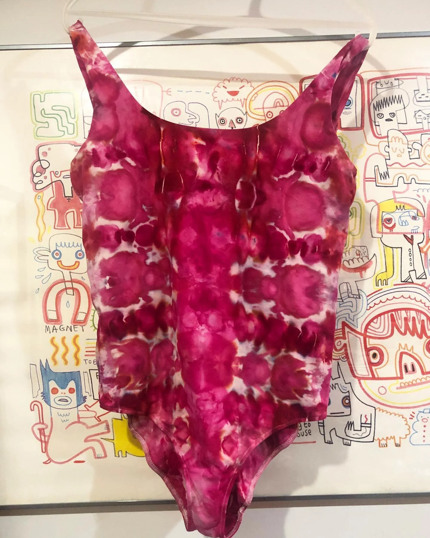 Everlane bodysuit size M. I&rsquo;ve dyed in pinks and reds. Looks a little bit like muscle and I am VERY into it. $70 + shipping. Half goes to @astoria_mutual_aid