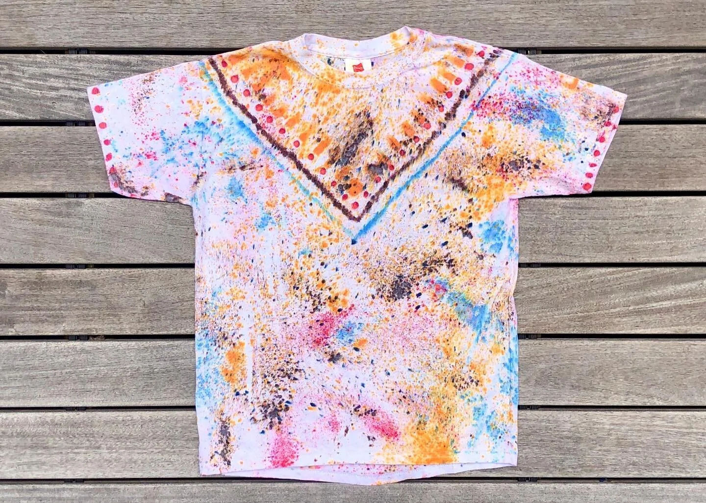 Hanes EcoSmart kids t-shirt. Powdered dye painted on wet fabric (LOOKS FUCKING COOL) in mushroom golden yellow, peacock blue, and red. Size youth-L (fits like adult XXS). $40. $20 goes to @astoria_mutual_aid. #tiedye #tiedyeshirt #tiedyefashion #tied