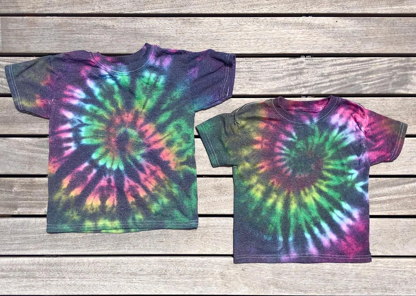 Two more Hanes EcoSmart kids t-shirts. Rainbow liquid dye with black overlay. Youth Size XS, S, and M. $40 each. $20 from each goes to @astoria_mutual_aid. #tiedye #tiedyeshirt #tiedyefashion #tiedyelife