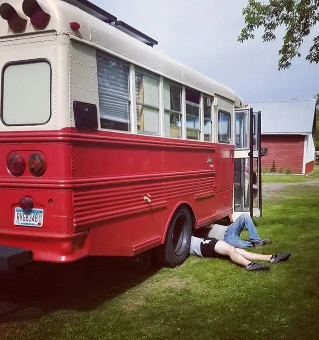 Blinded by the white thigh, SO.MUCH.THIGH. &bull;&bull;
Checking out the placement for our future propane tanks. Days are counting down, time to #getshitdone 🙌
&bull;&bull;
#countdown #gettingdirty #DIY #skoolieconversion #fathersonbonding #workwork
