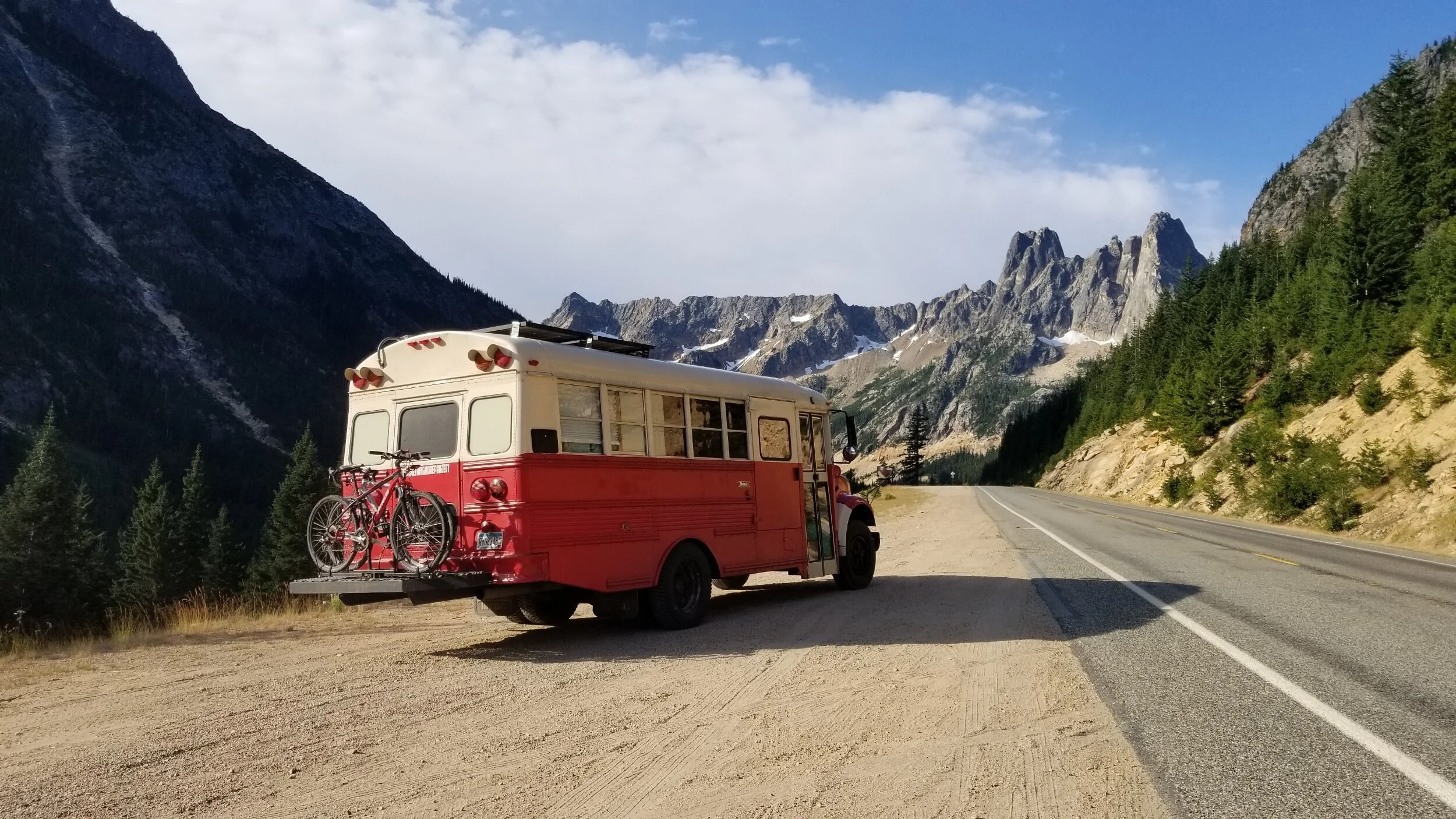 5 Beauties of Bus Life >>