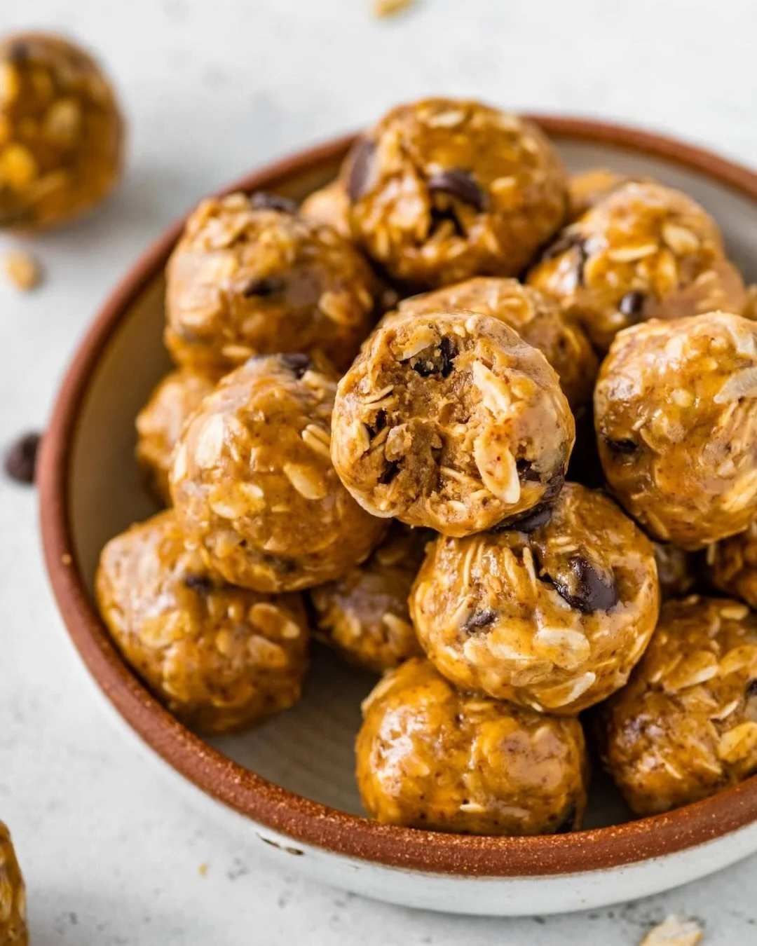 Winter colds creeping in? Not today.

These No Flu Season Snack Bites pack gut-loving seeds, a pop of vitamin C, and the perfect balance of carbs + healthy fats to keep your energy steady (and your immune system happy).

Quick to make, easy to grab, 