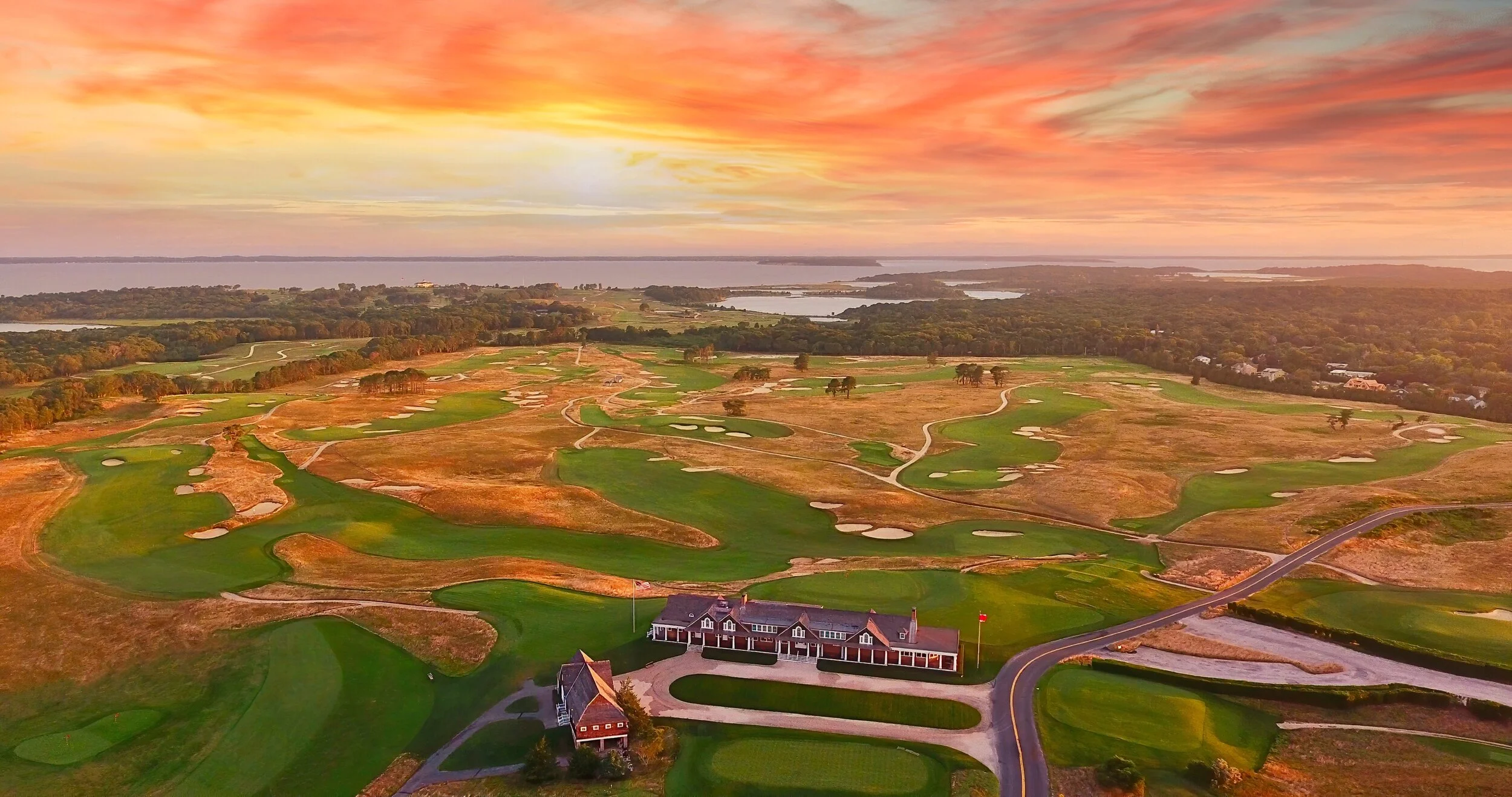 SHINNECOCK HILLS GOLF CLUB