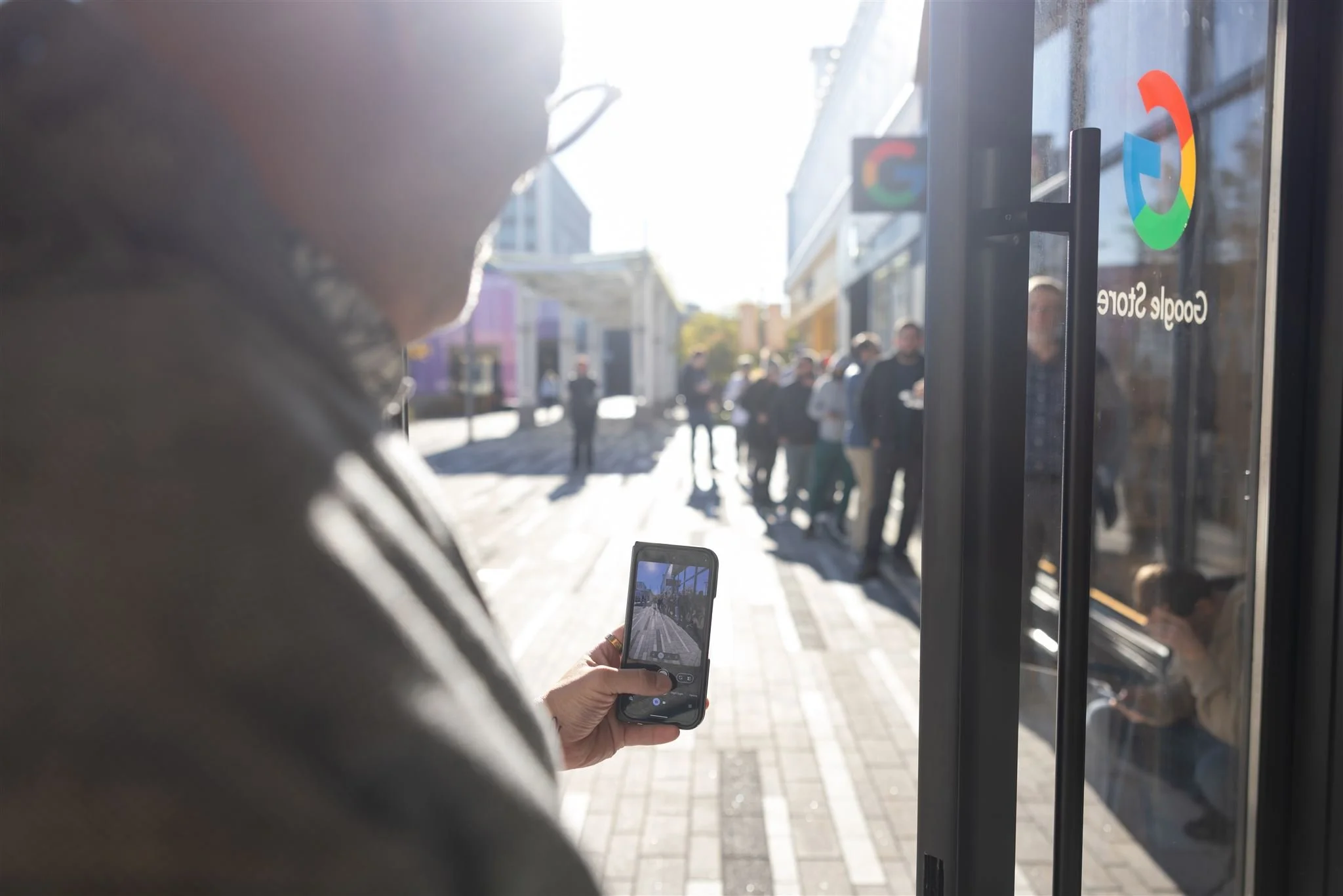 Google Store grand opening  (Oakbrook) photographed by Chicago Event Photographer Paul Hairlson Photography
