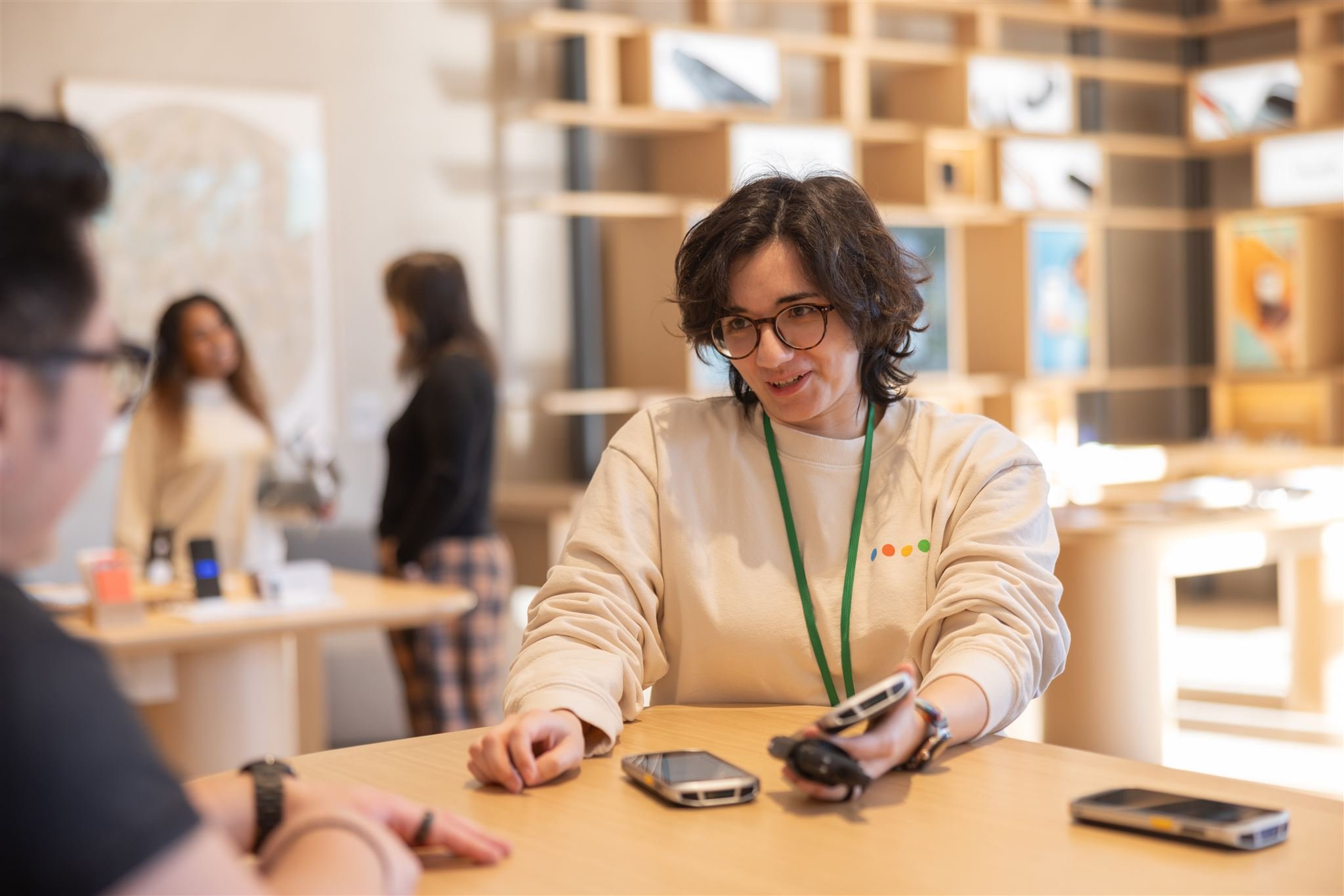 Google Store grand opening  (Oakbrook) photographed by Chicago Event Photographer Paul Hairlson Photography
