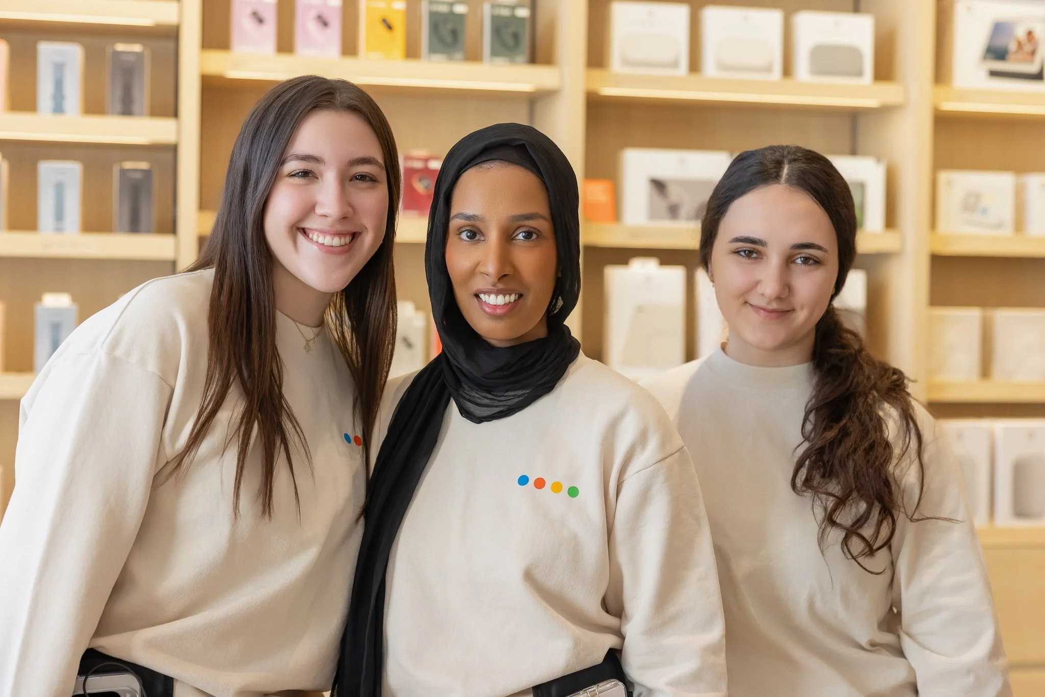 Google Store grand opening  (Oakbrook) photographed by Chicago Event Photographer Paul Hairlson Photography