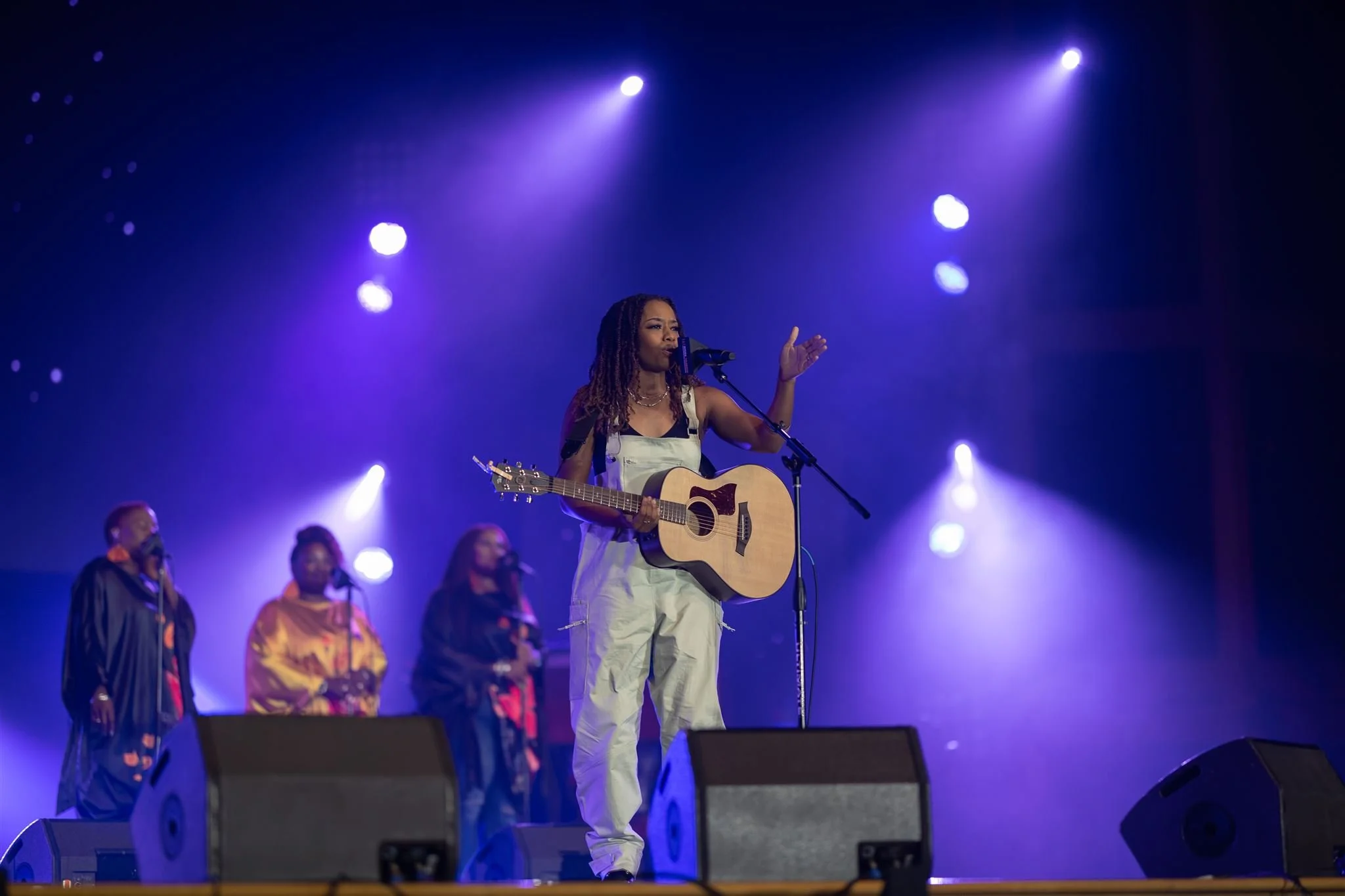 Doe Performing in Chicago at the McDonalds Gospel Tour. 