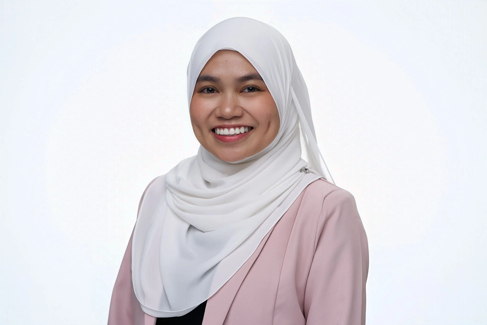 CEE Headshot 78_websize.jpg