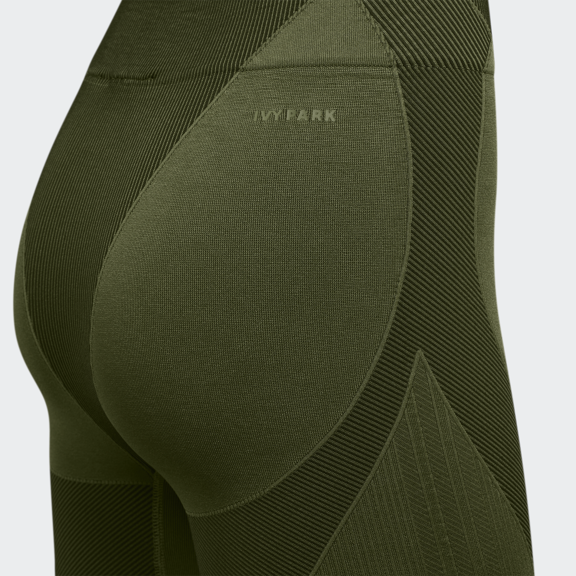 Short_Tights_Green_HG2450_HM19.png