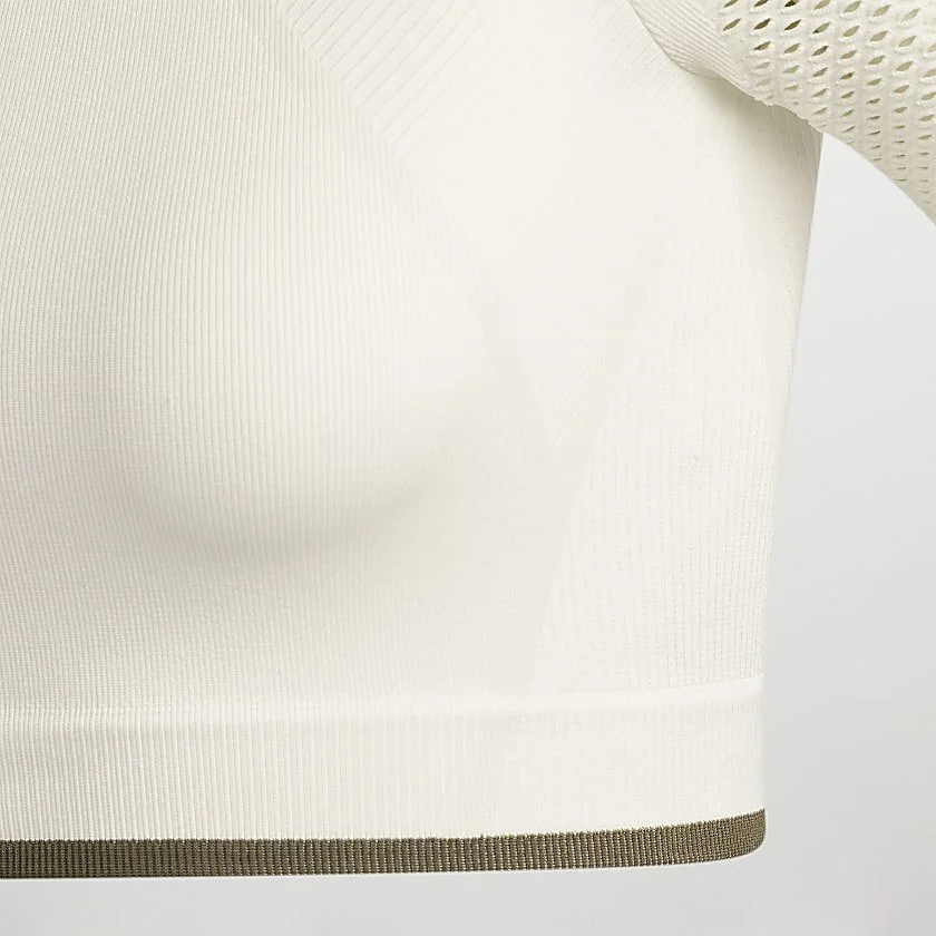 Seamless_Crop_Top_White_HR3656_HM19.jpg