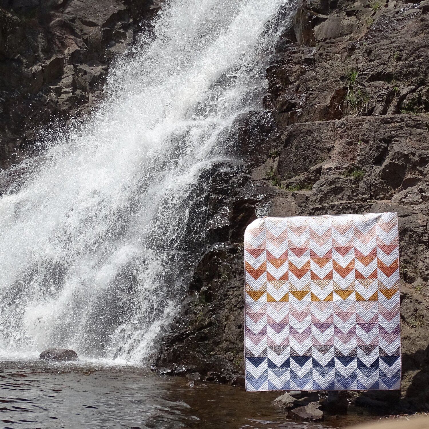 Mary made her show-stopping quilt using Art Gallery Fabric’s new Lilliput collection by Sharon Holland. She has kits available in her shop here if you want your own just like this! Also - what a gorgeous location for a proper Quilts-in-the-Wild photo! Mary has a fabric shop and a feed full of gorgeous quilts on IG @rosiegirlquilting.