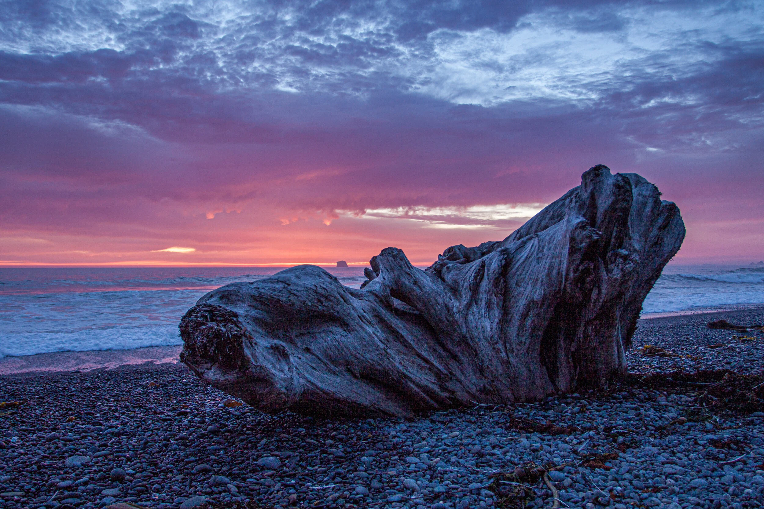 Pacific Sunset - Rialto Beach, Olympic National Park, Washington