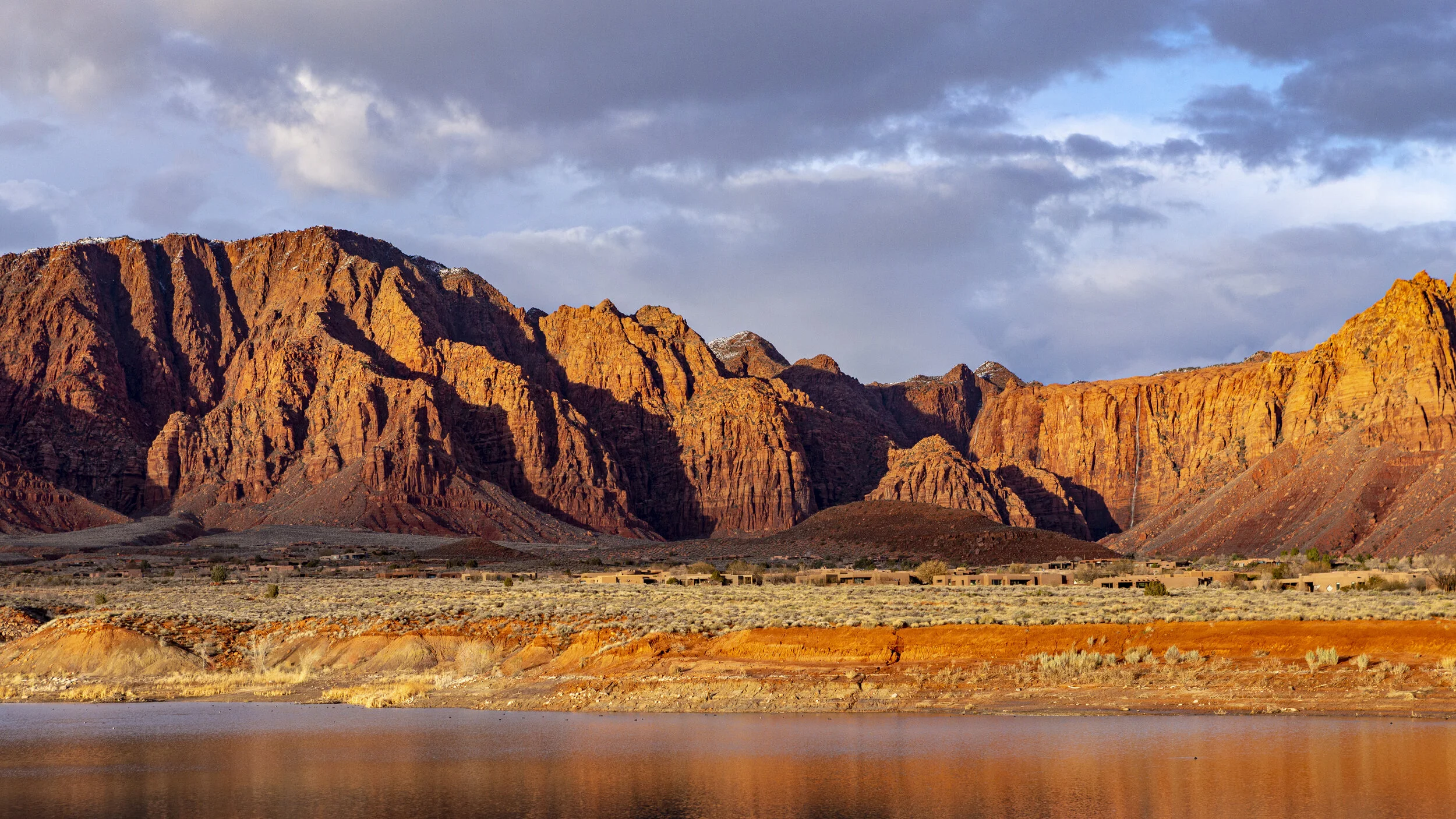 Red Rock Sunset - Fire Lake Park Ivins Utah