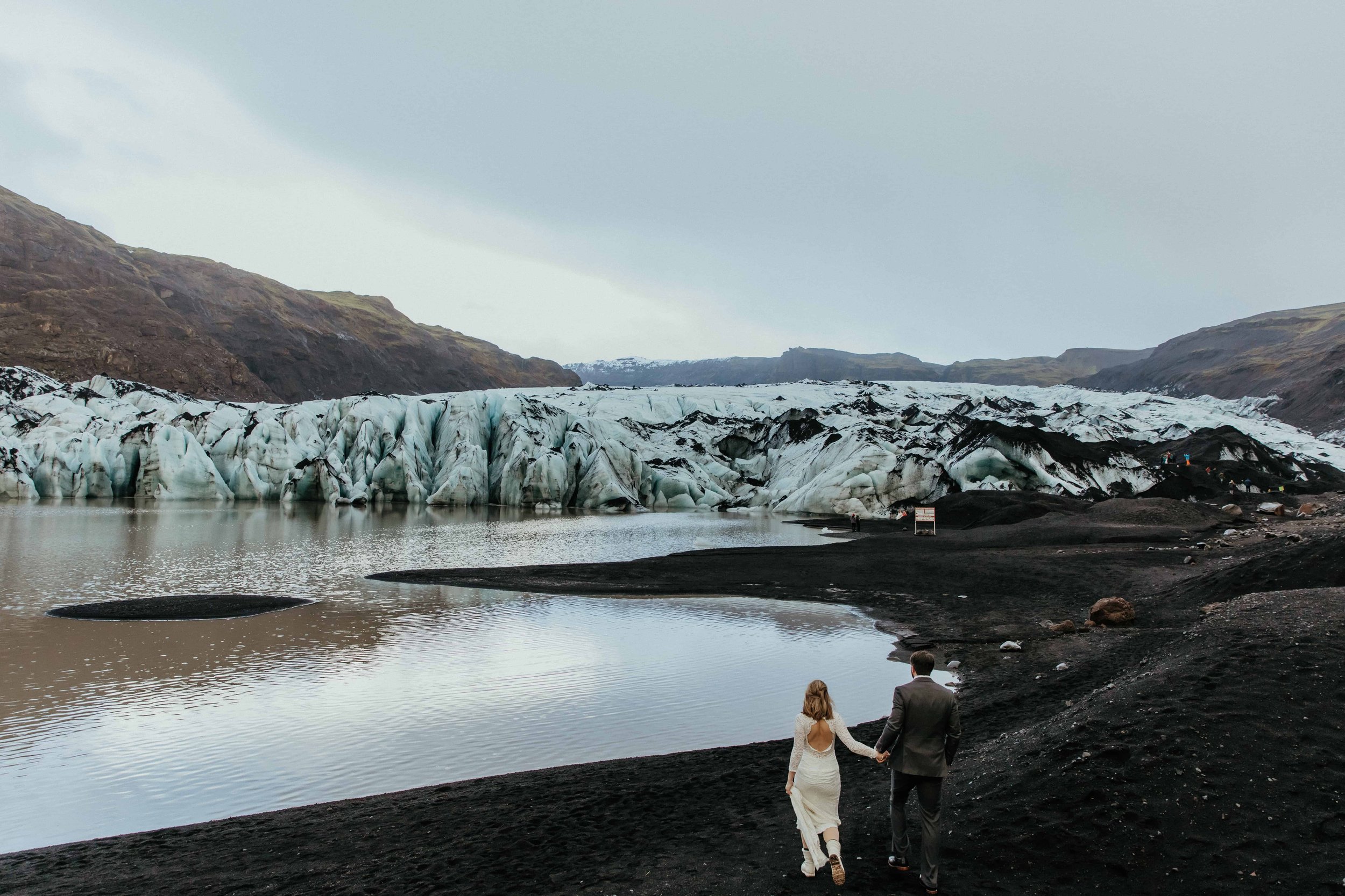 Adventure-Iceland-Elopement-244.jpg