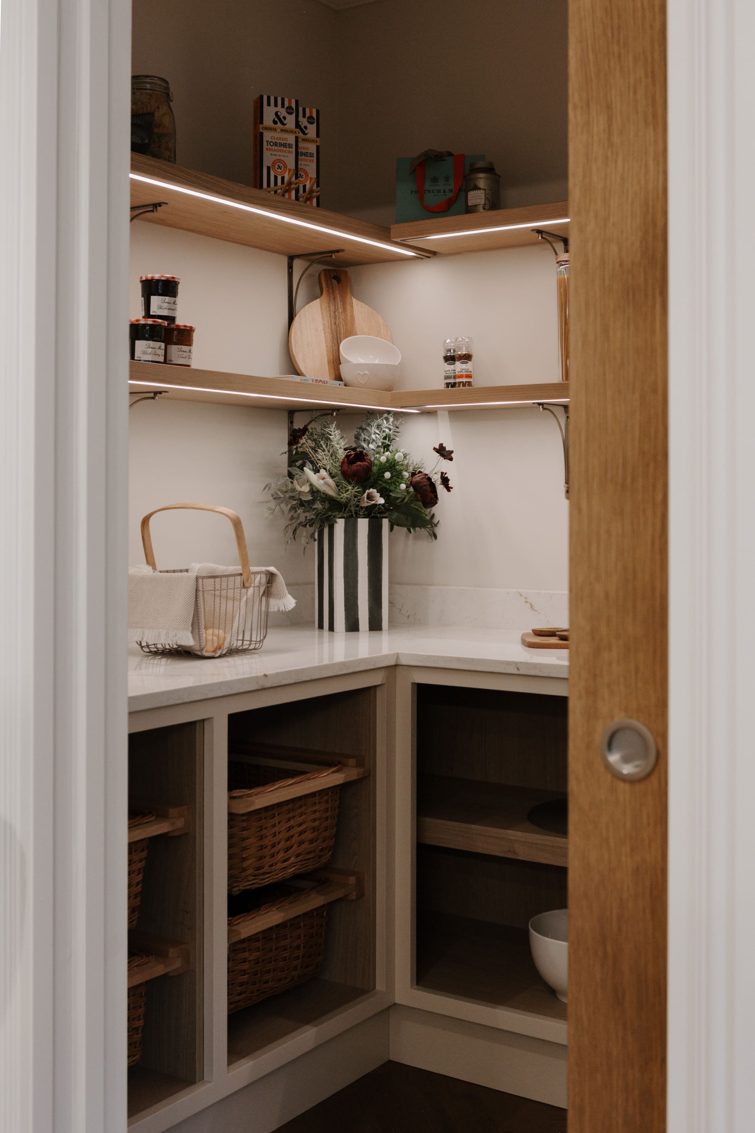 tiziana-aiello-woldingham-pantry-full-service-interior-design-london.jpg