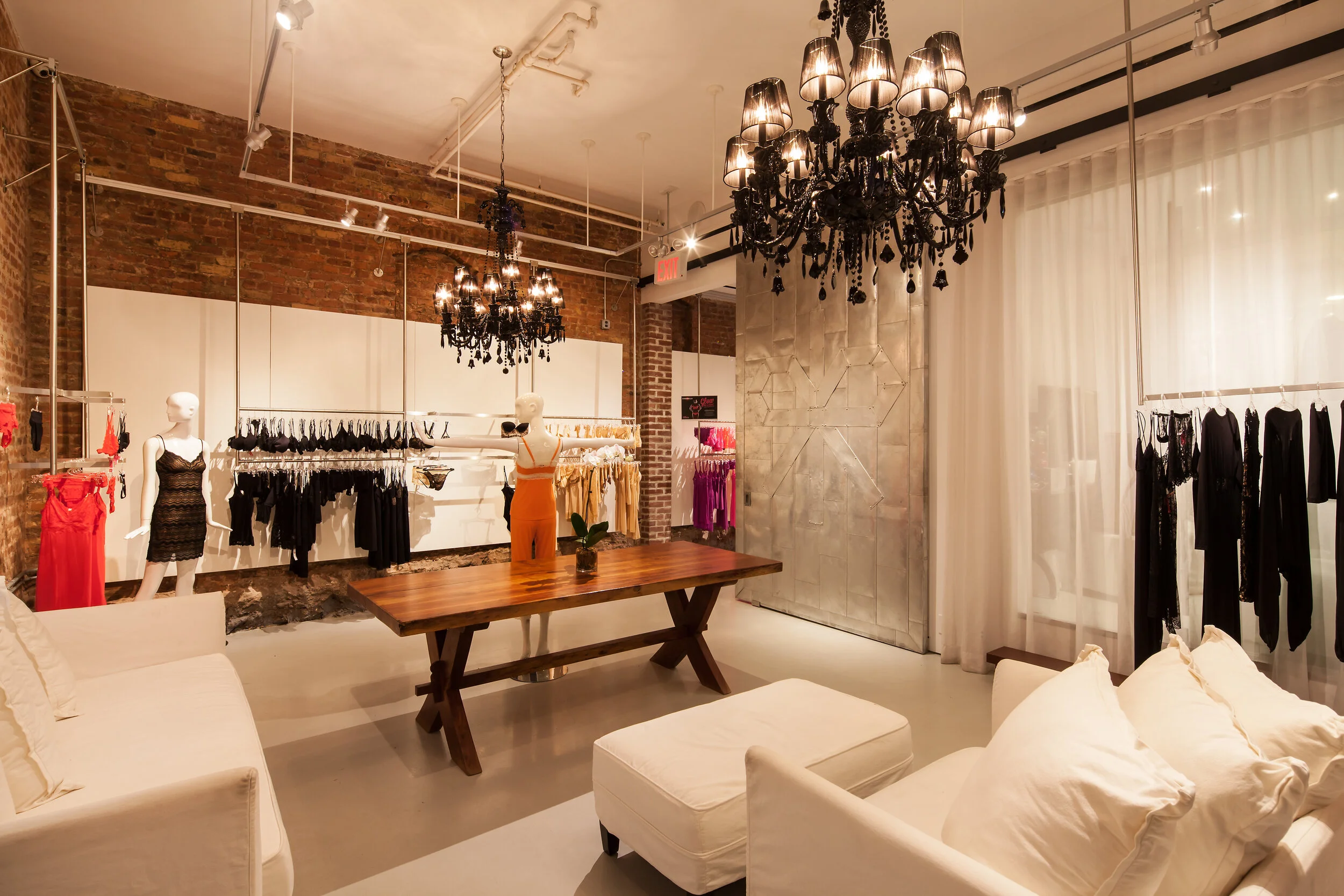 220_Lafayette_Cosabella_6_WTurett.jpg