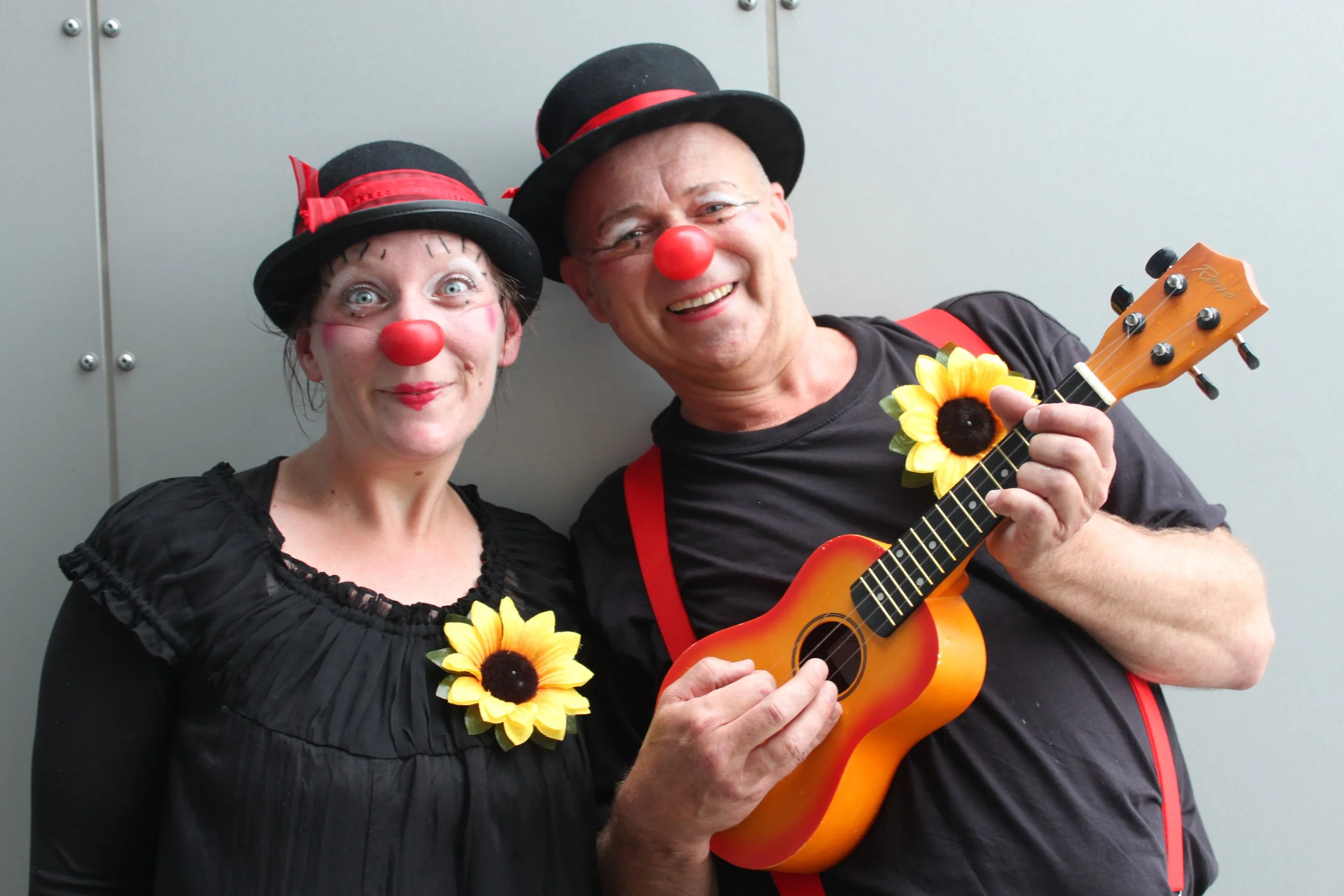 Barnas bokbysommer - Klovnene kommer