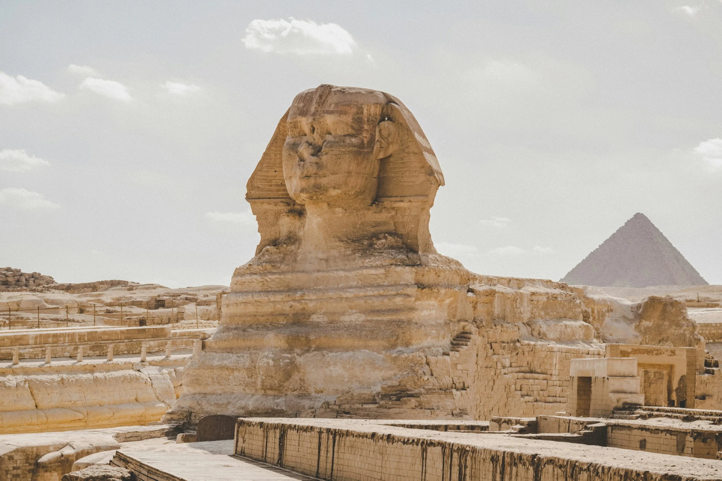 hossam-m-omar-lOCs_CdxfAA-unsplash.jpg