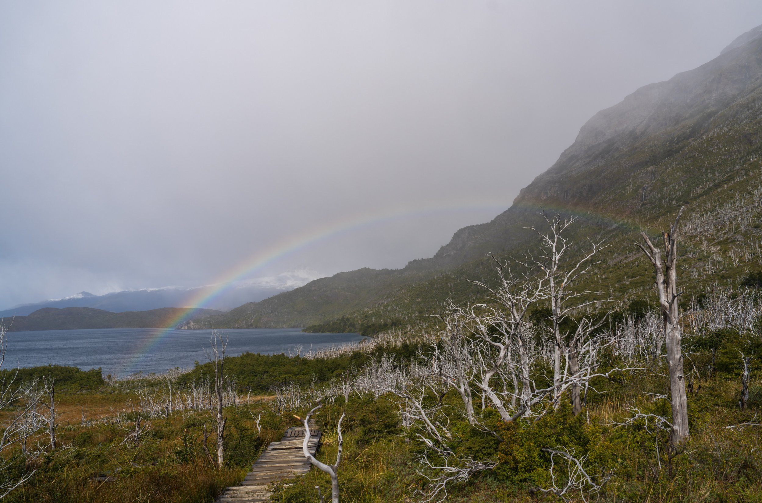  Rainbows under the rain clouds (photo/Jason Rafal) 