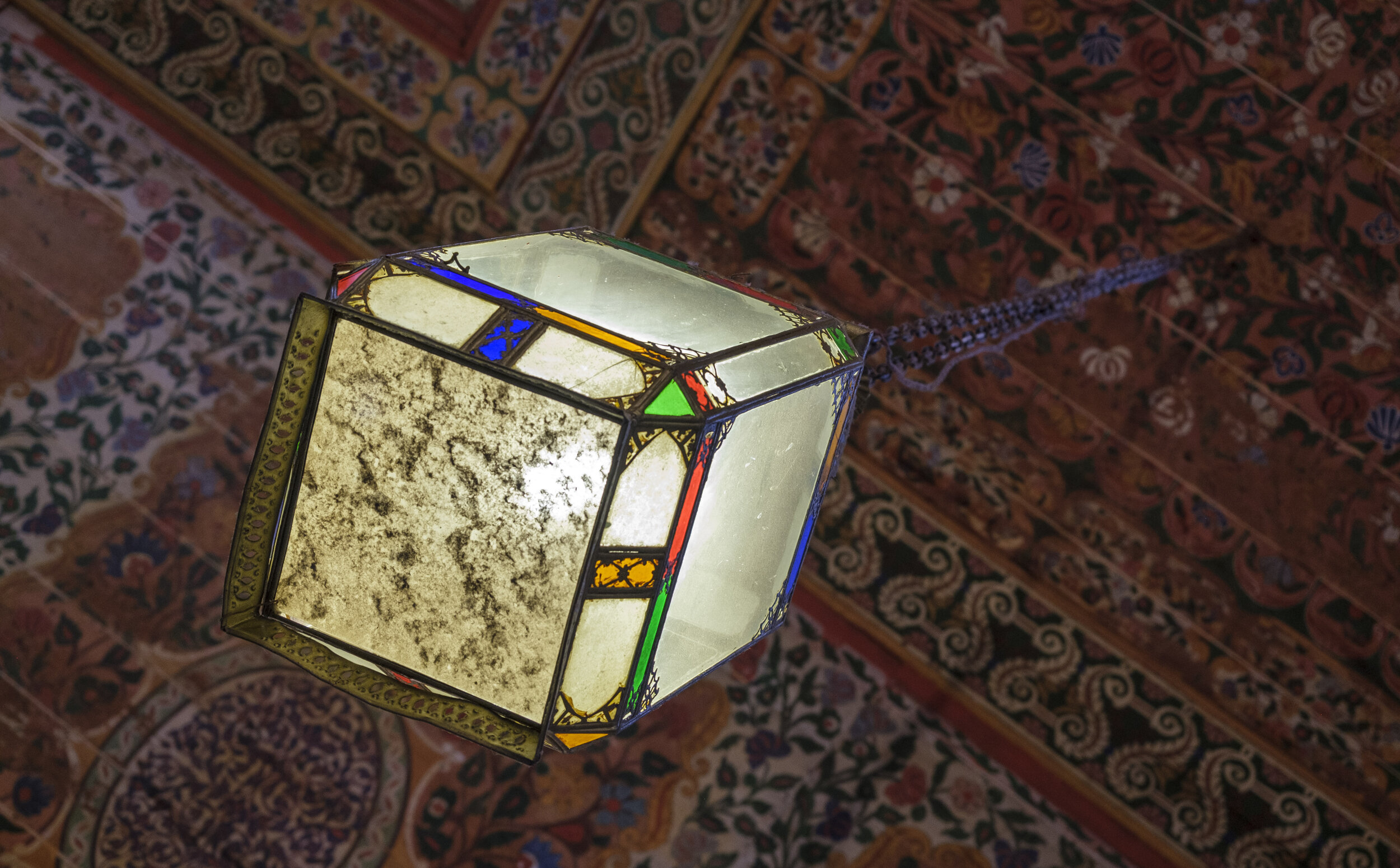  Stained glass on a light fixture (Photo/Jason Rafal) 