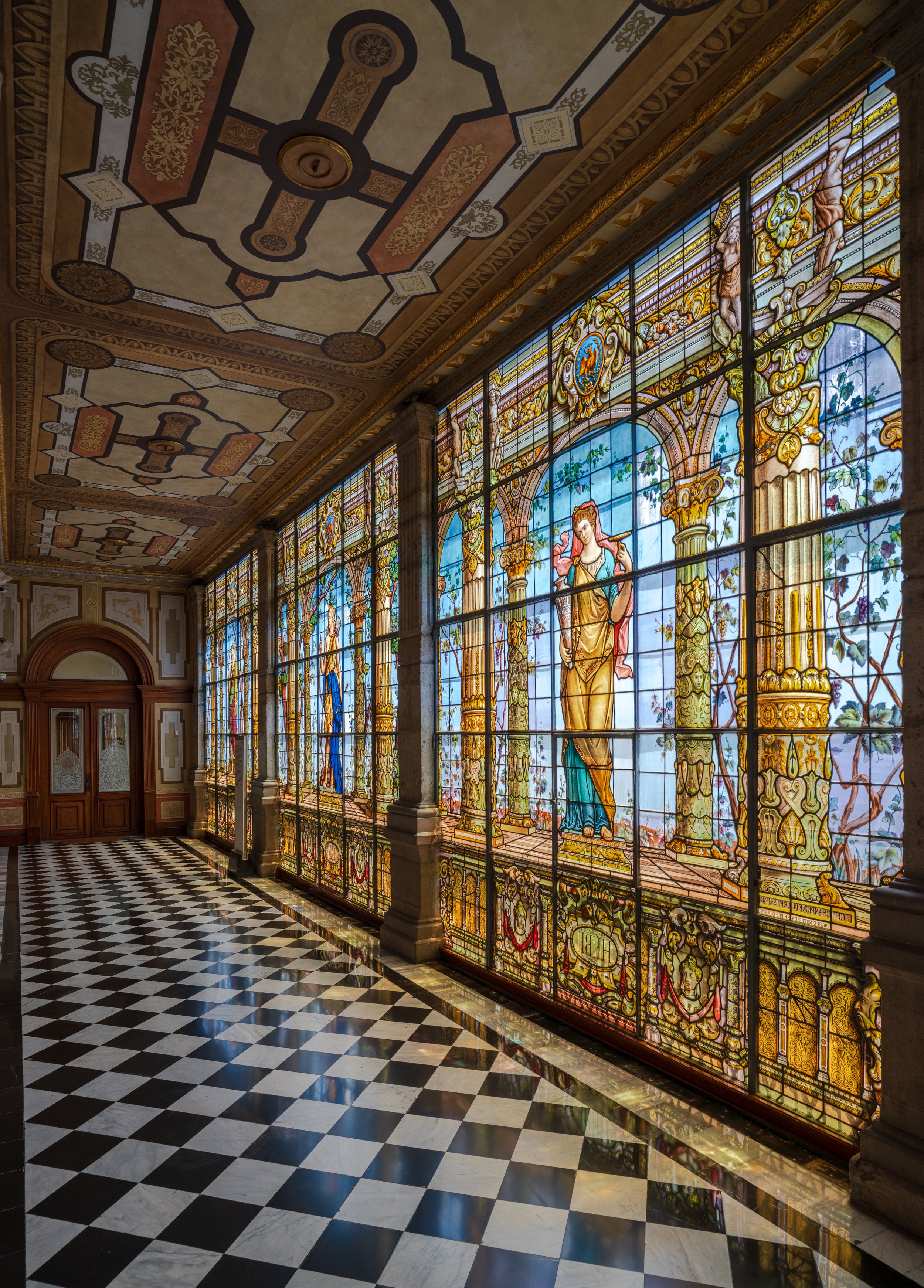 This stained glass was crazy (photo/Jason Rafal)