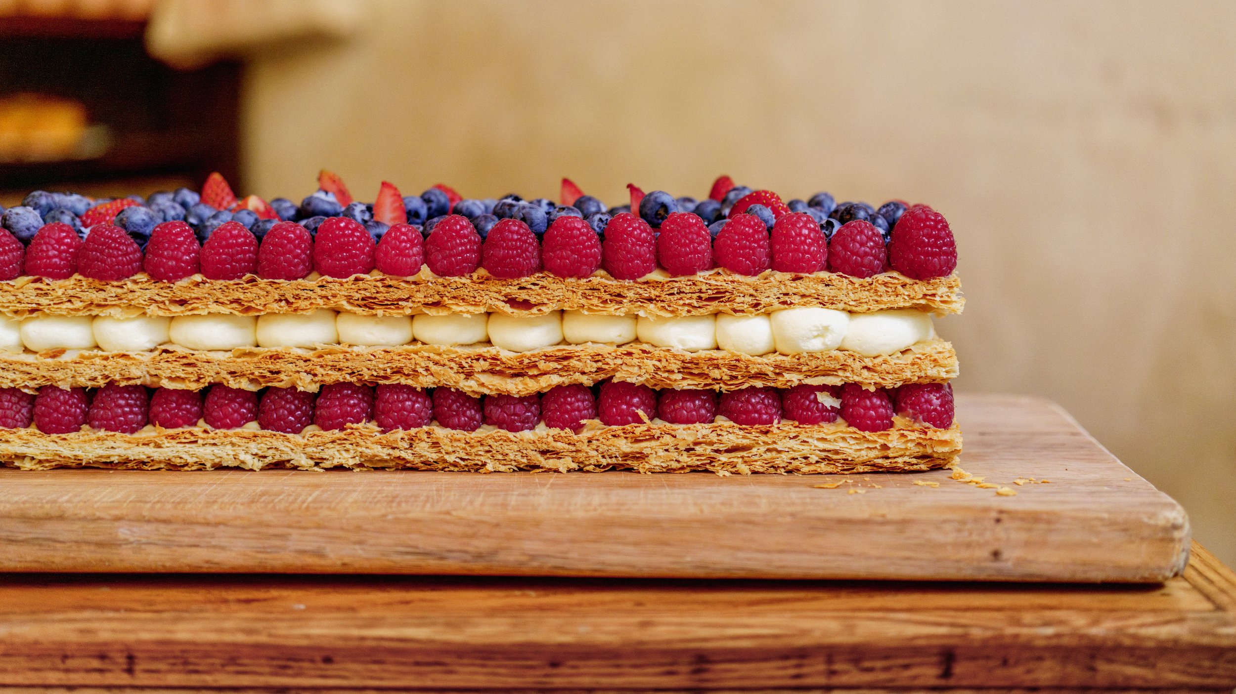 We have no idea how they cut this…or maybe you’re forced to eat the whole thing? (photo/Jason Rafal)