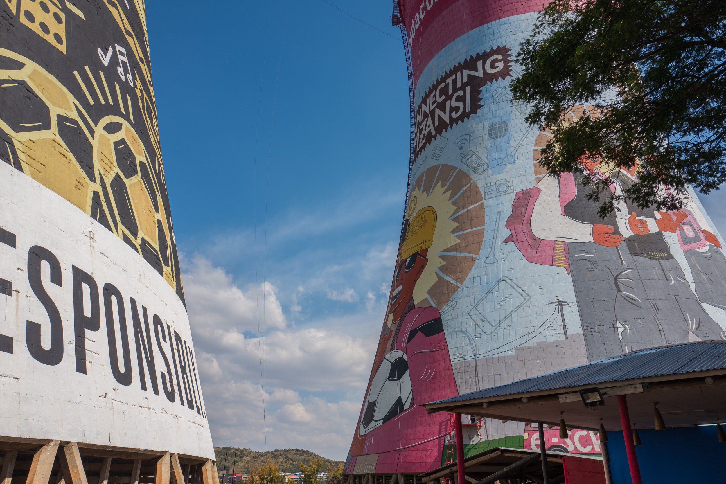  The Orlando Towers (photo/Jason Rafal) 