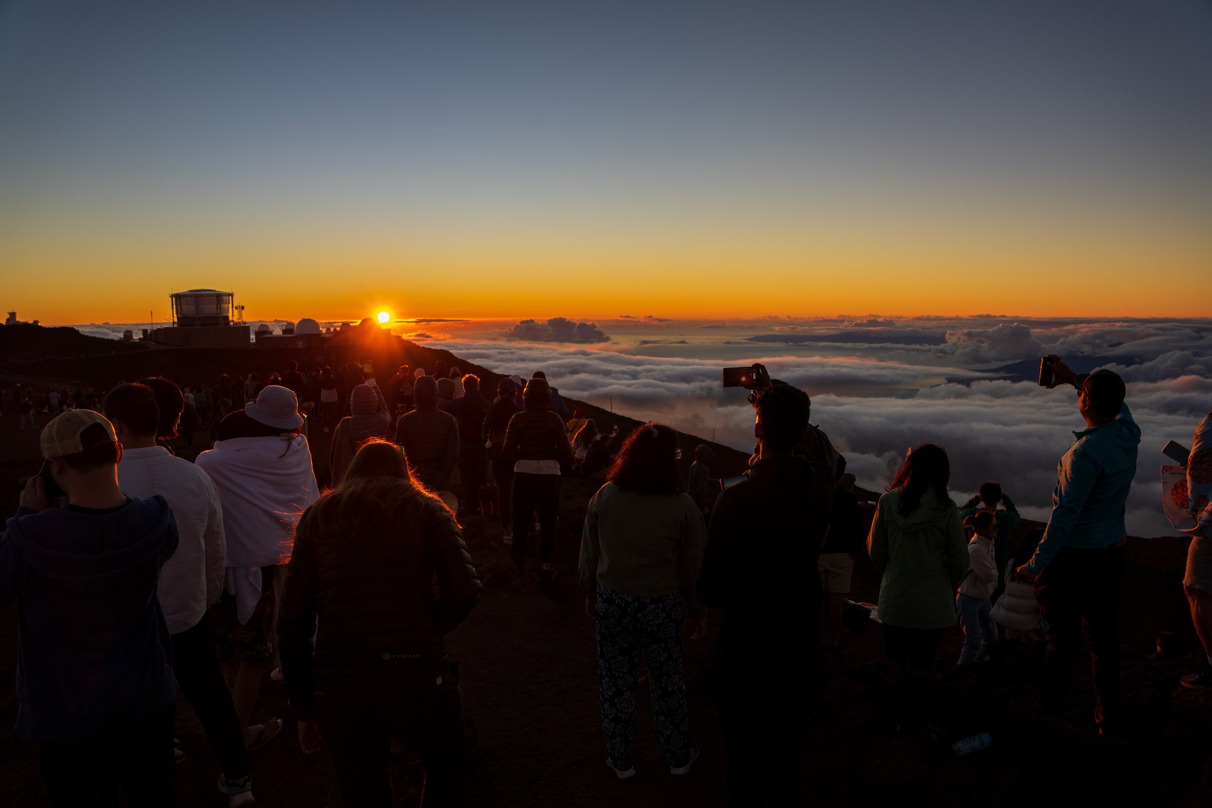  Reality - jostling for space at the summit (photo/Jason Rafal) 