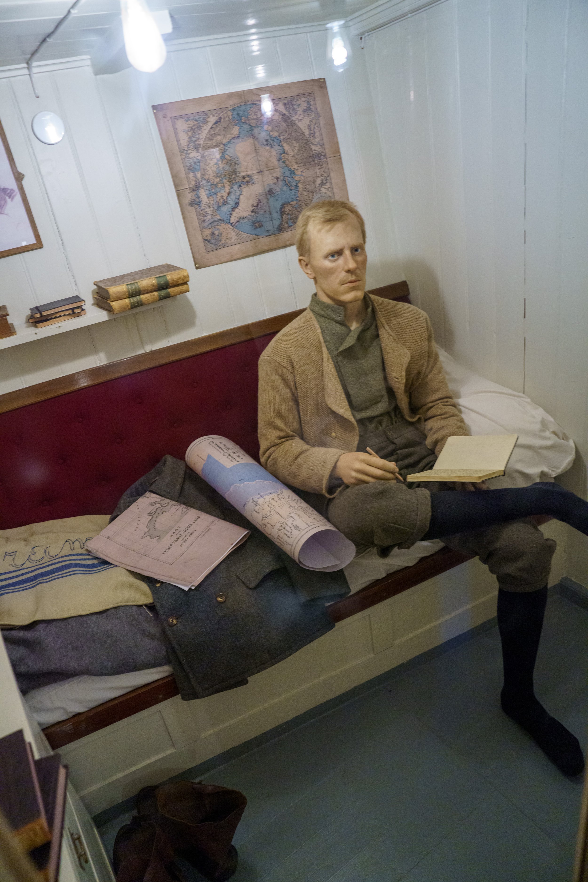 Admundsen in his study (photo/Jason Rafal)