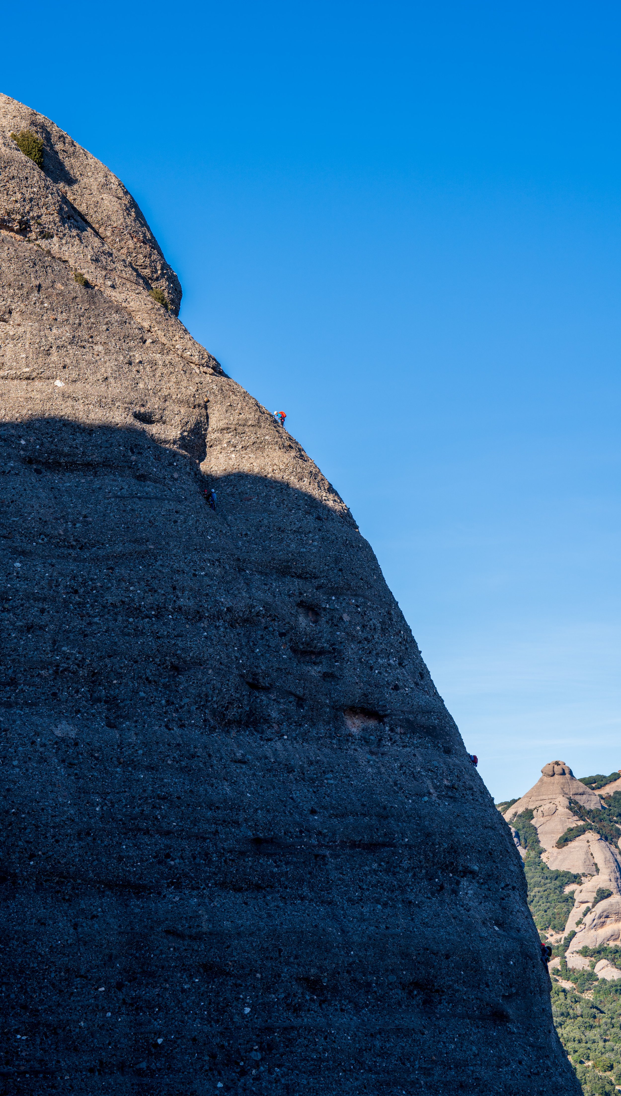  Climbers on one of the big rocks (photo/Jason Rafal) 