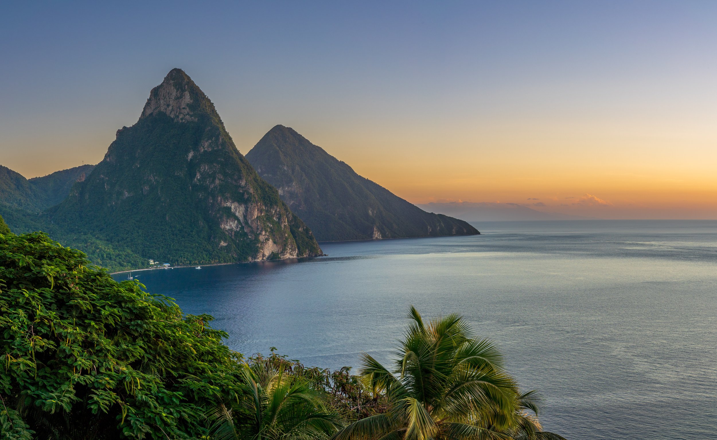 St. Vincent faintly visible through the sunset (photo/Jason Rafal)
