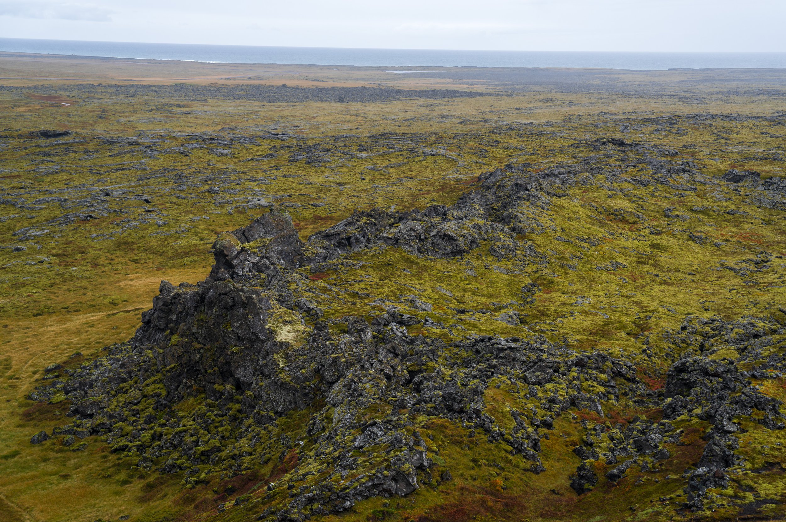  Looking out from the crater (photo/Jason Rafal) 