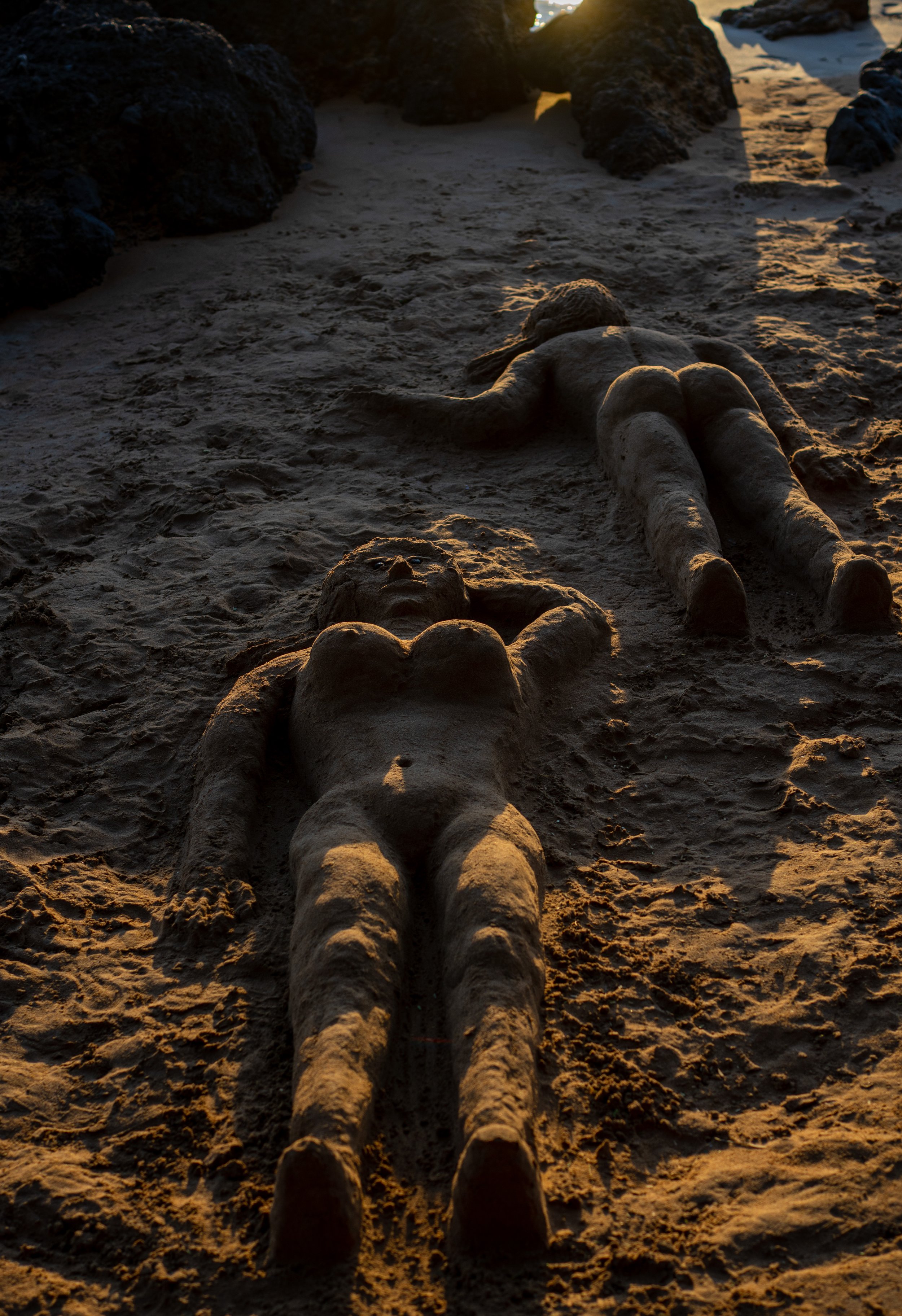  A magnificent art piece we found on the beach (photo/Jason Rafal) 