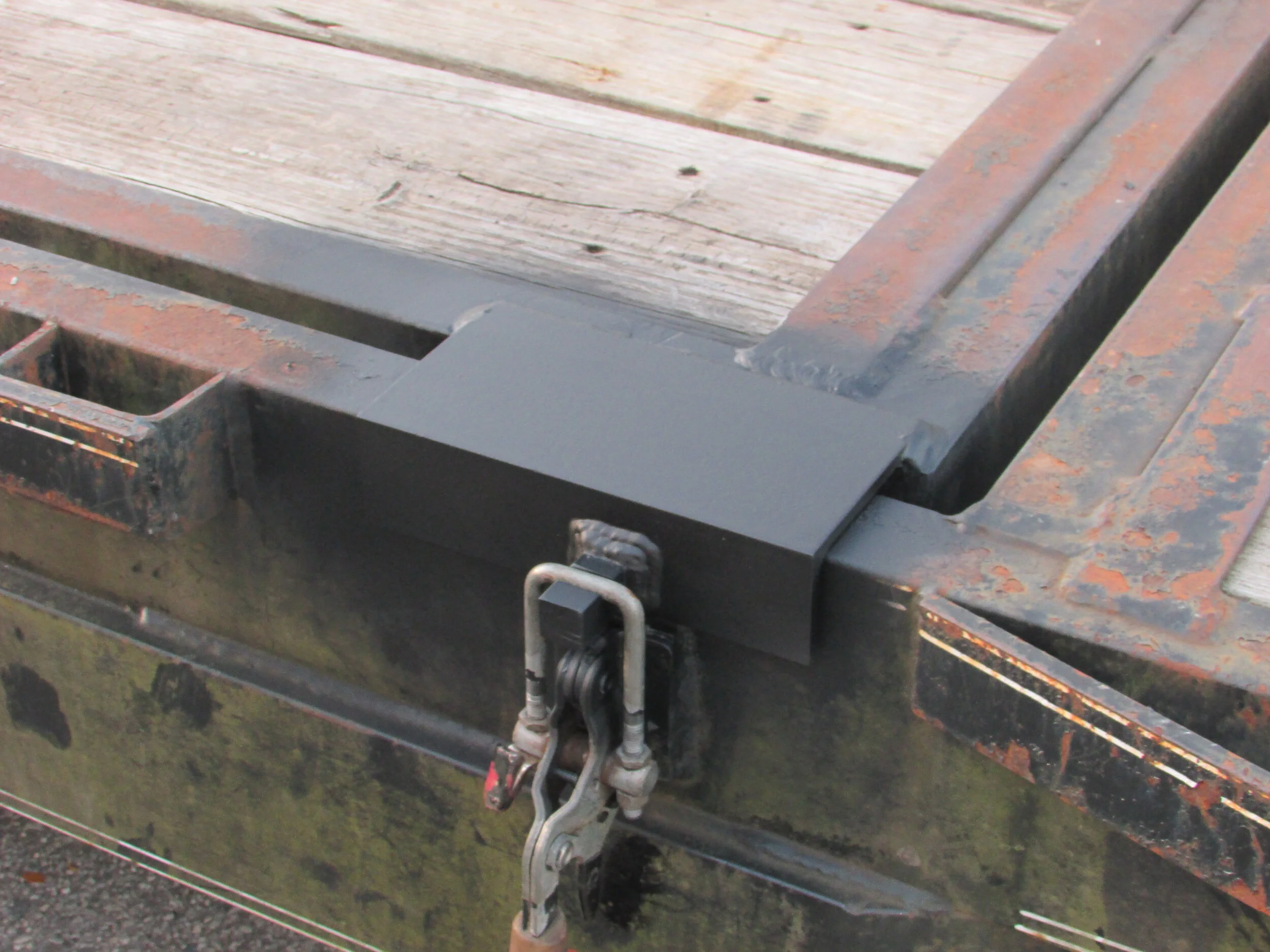 Tilt Trailer Tie Down Latch.