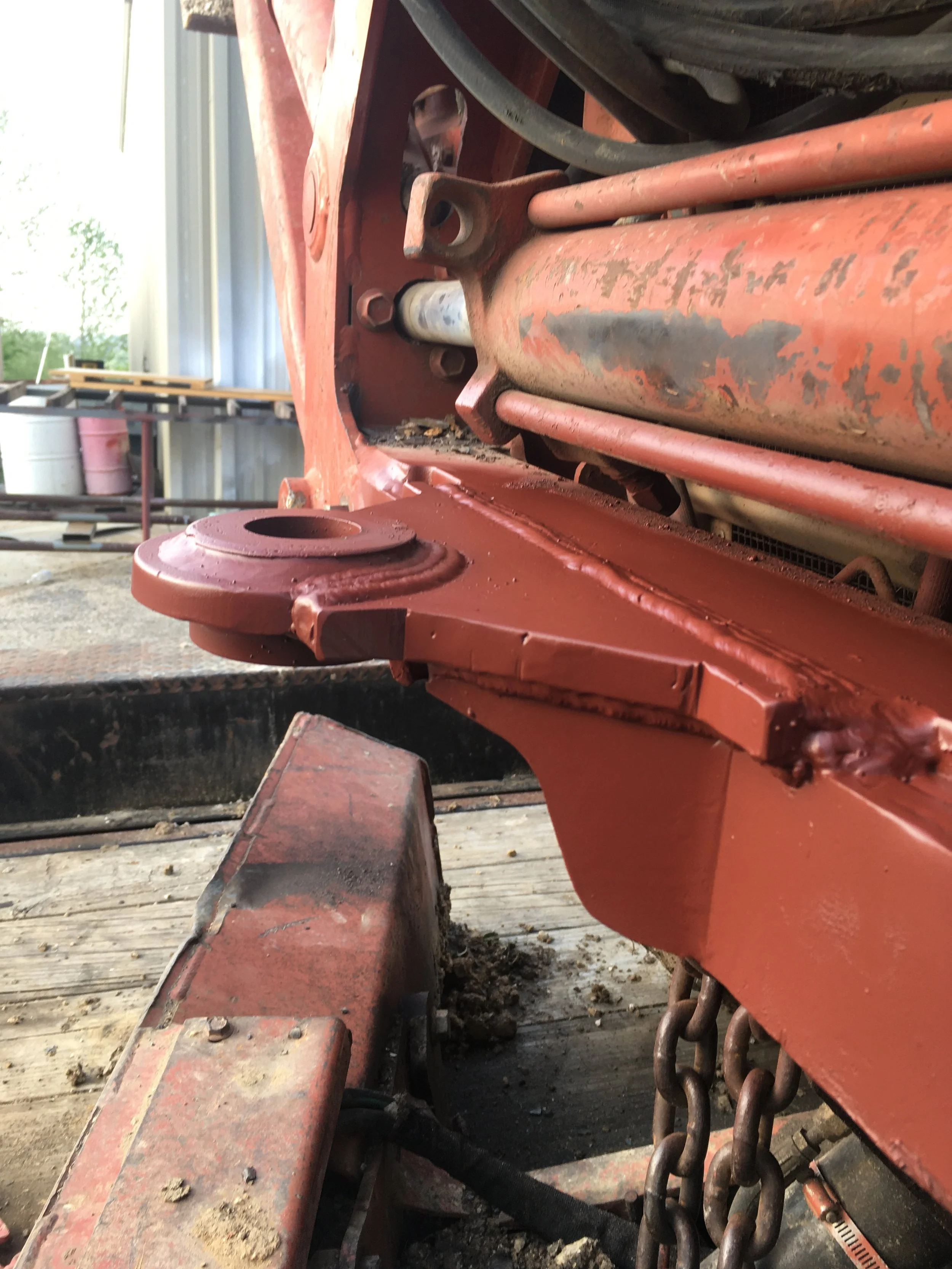 Kingpin Bracket for backhoe