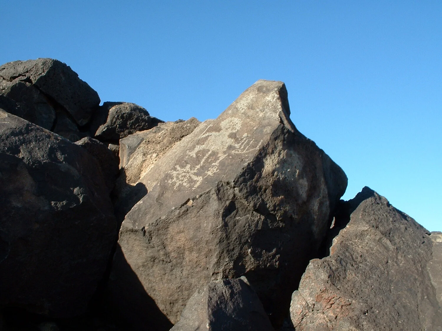 petroglyph1-new-mexico.jpg