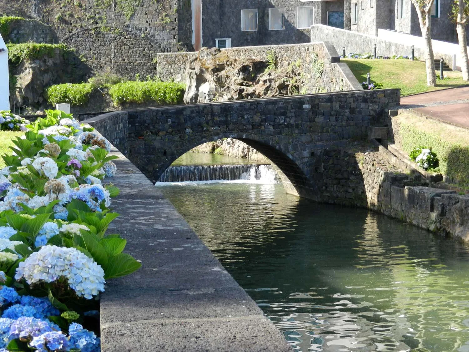 park-bridge-azores.jpg