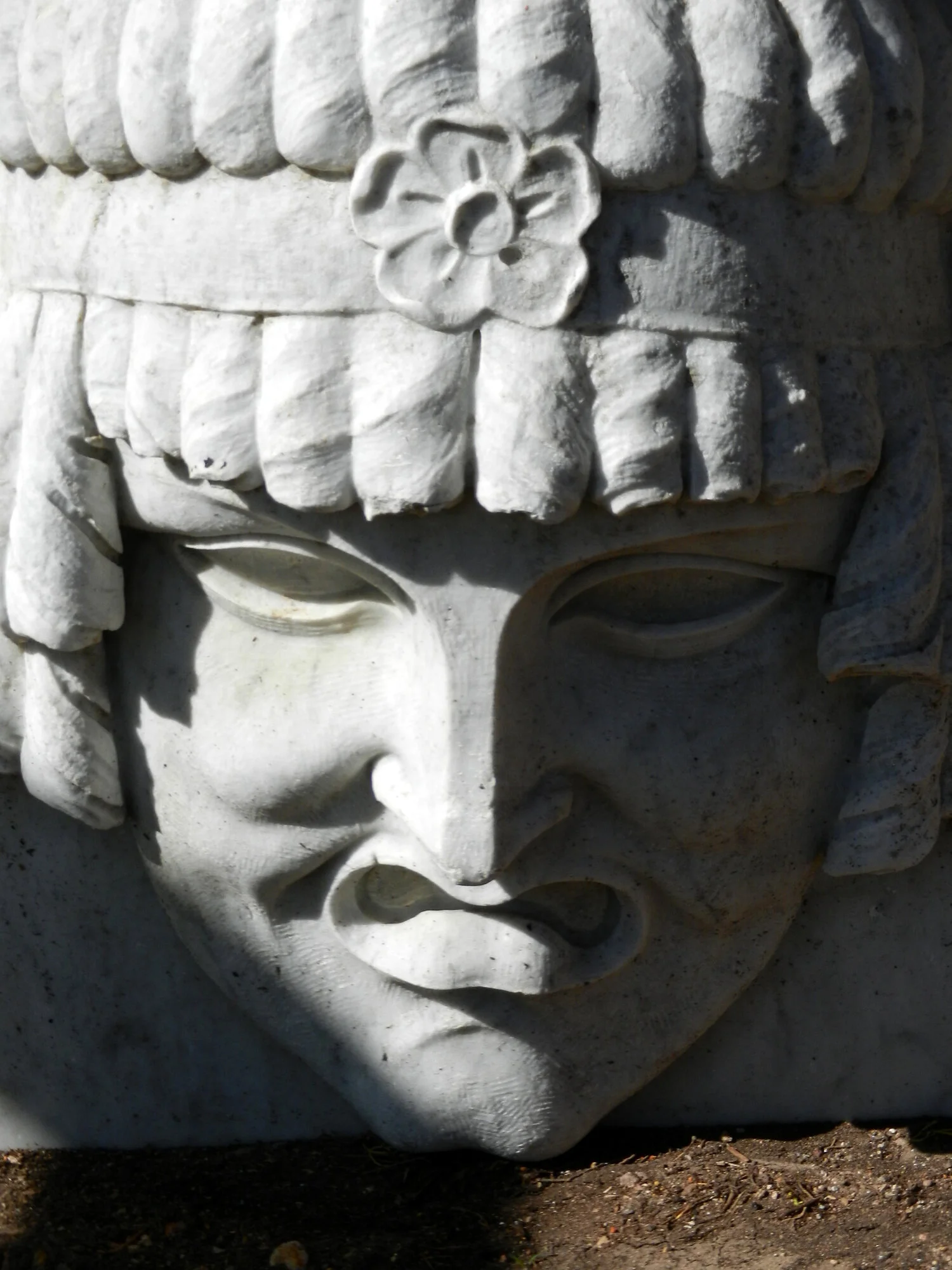 stone-face-napoule.jpg