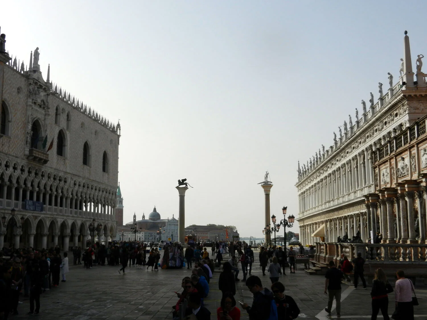 PiazzaSanMarco2.jpg