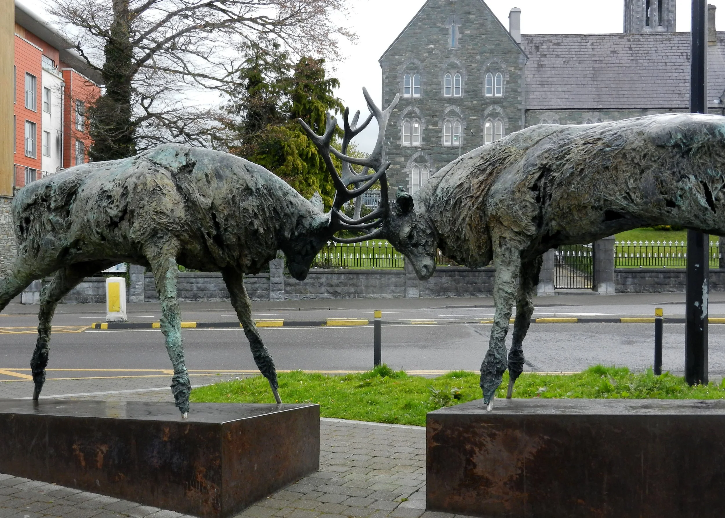 K.RedDeerSculpture1.jpg